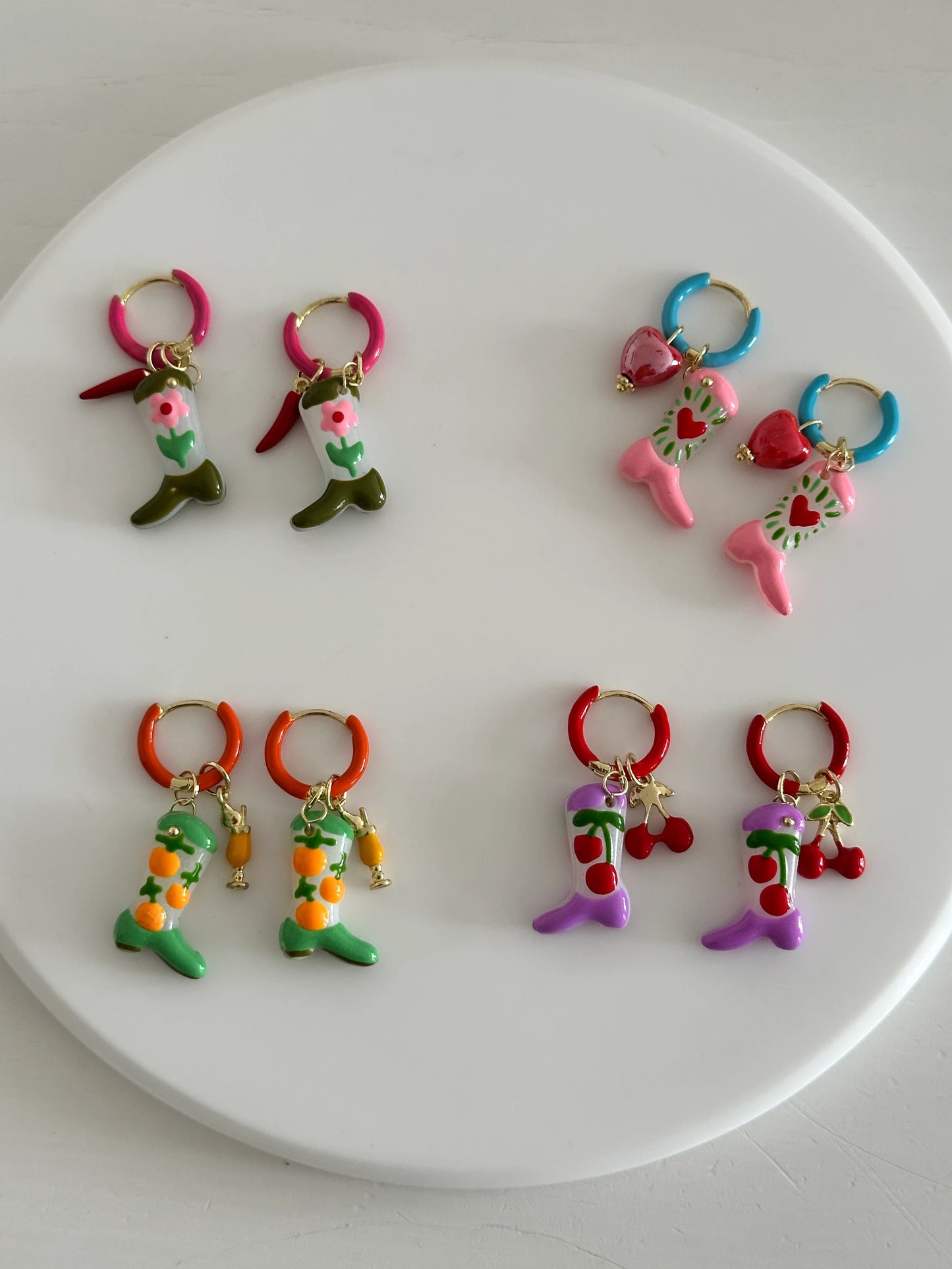 Murano Cam Boncuk Kiraz Kovboy Çizmesi Kadın Küpe