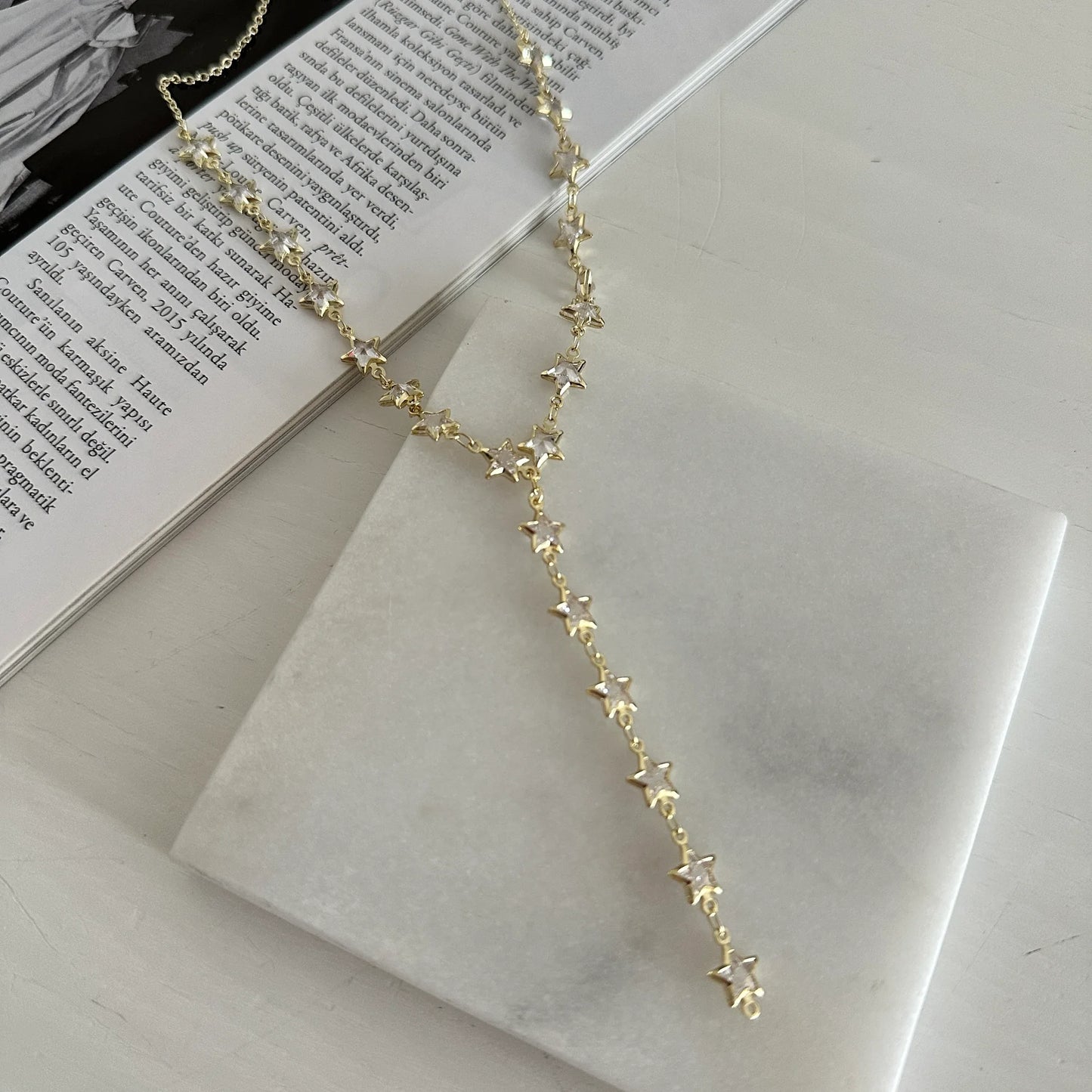 Yıldız Beyaz Taş Y Dekolte Kolye