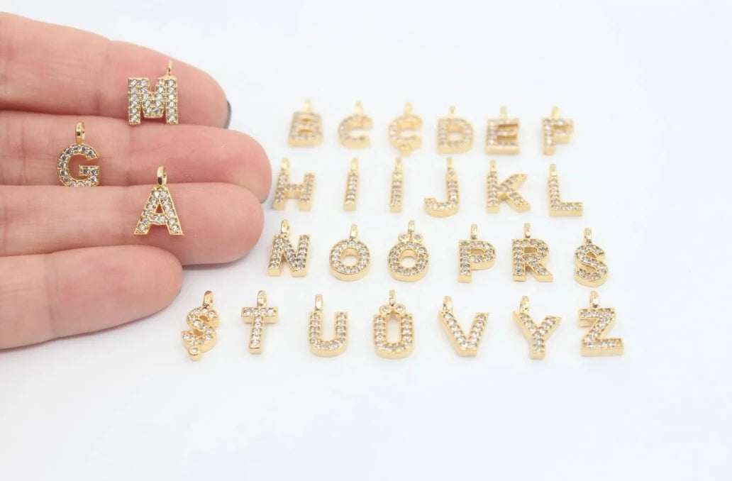 Yılbaşı Noel Baba Murano Cam Boncuk Kişiye Özel Harf Kadın Şans Bilekliği