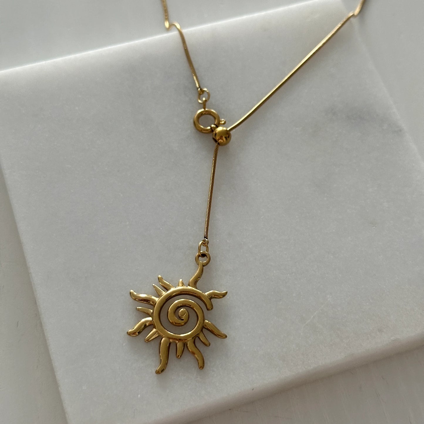 Asansörlü Güneş Çelik Y Kadın Kolye