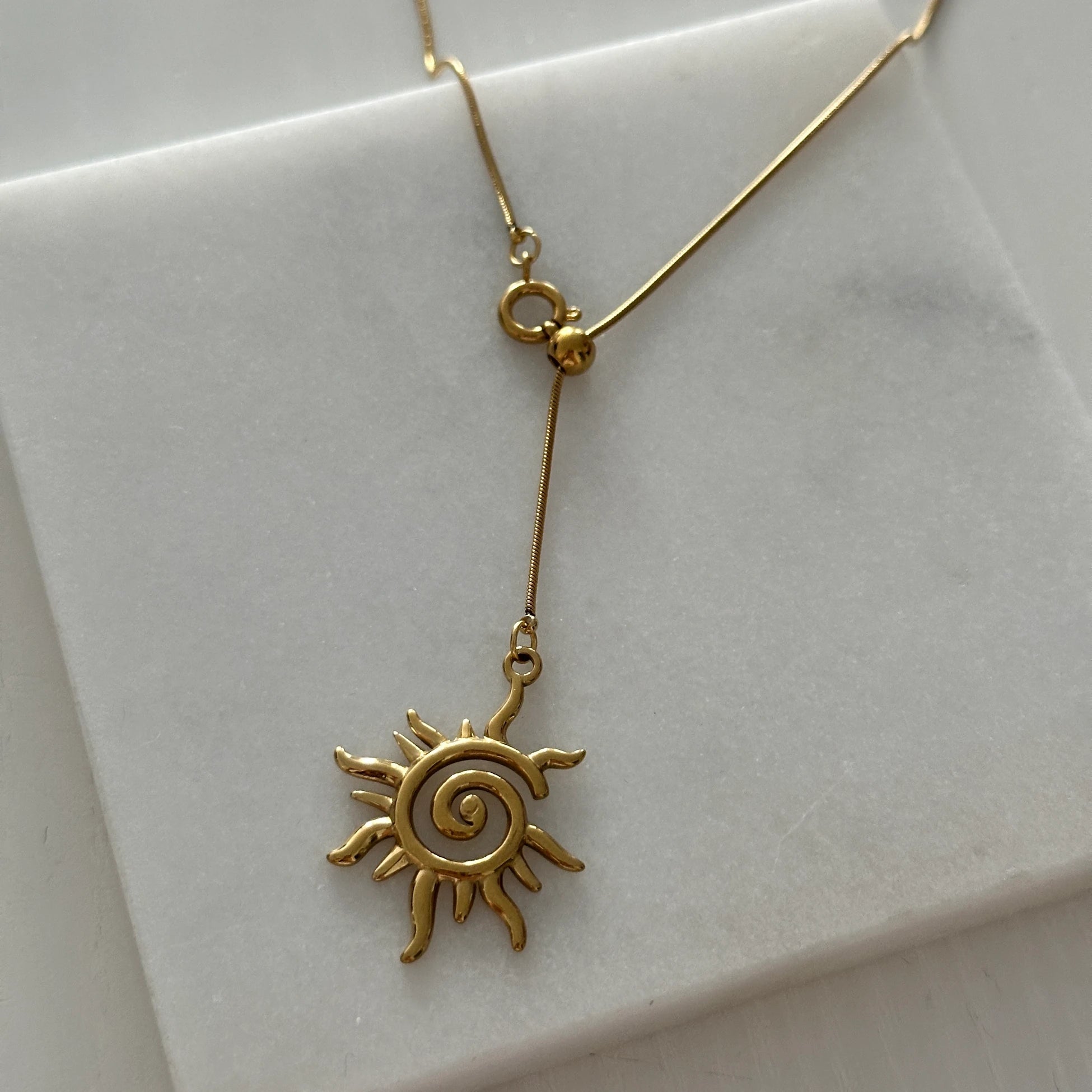 Asansörlü Güneş Çelik Y Kadın Kolye