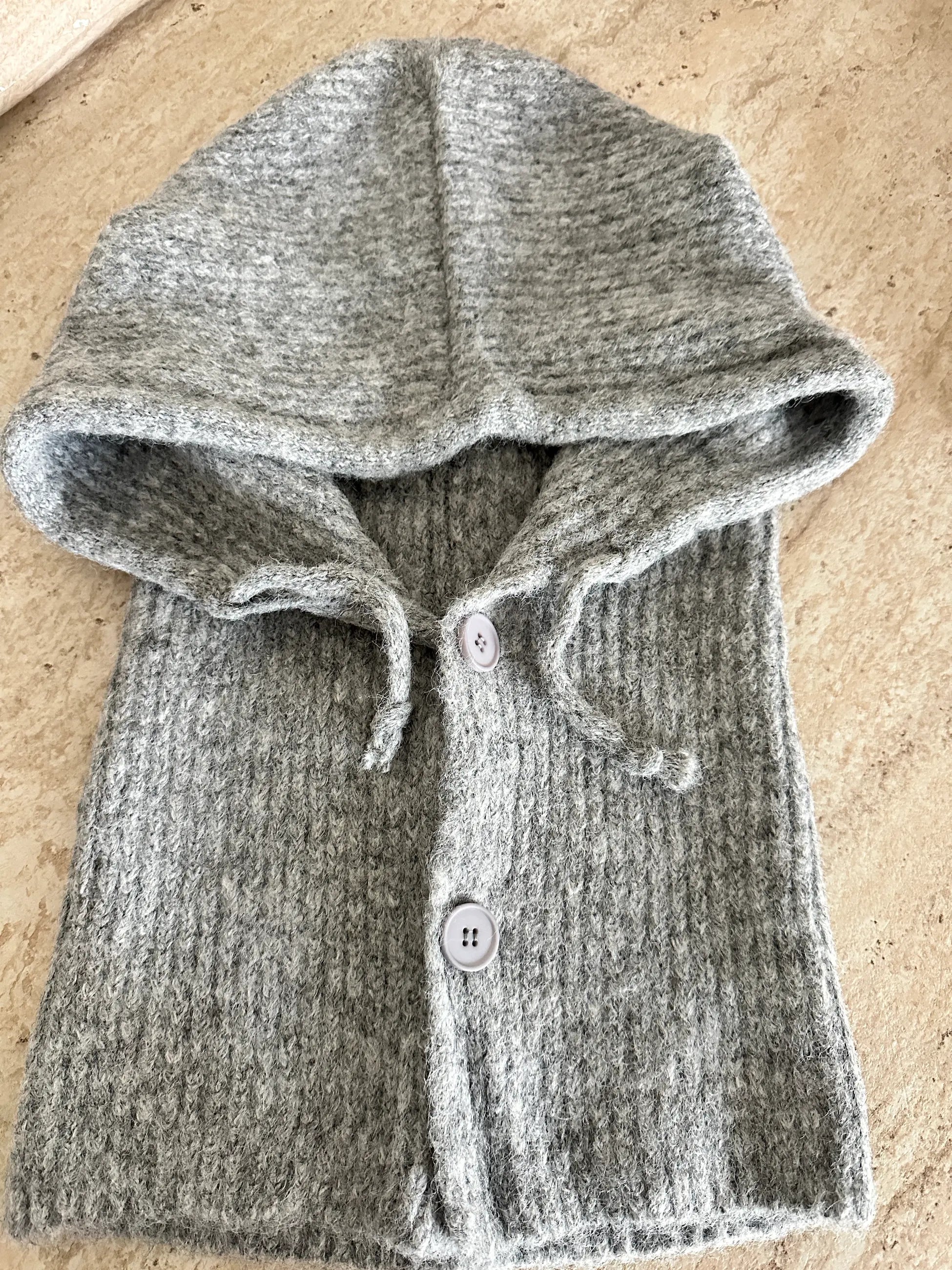 Düğmeli Yün Kadın Balaklava