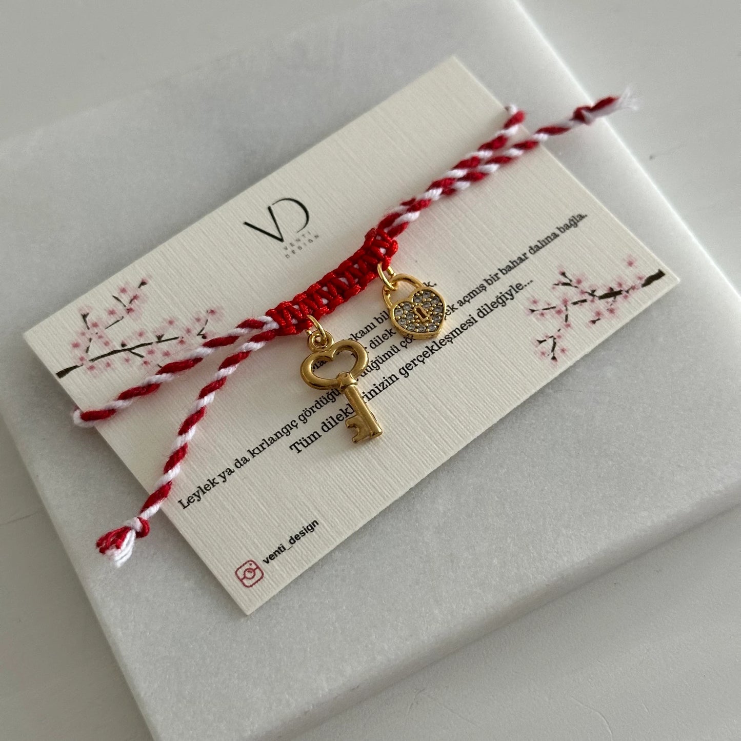 Kişiye Özel Marteniçka Bileklik (Sevginin Anahtarı)