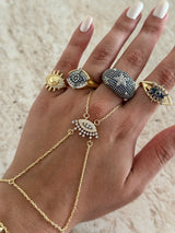 Gümüş Taş Kadın Şahmeran