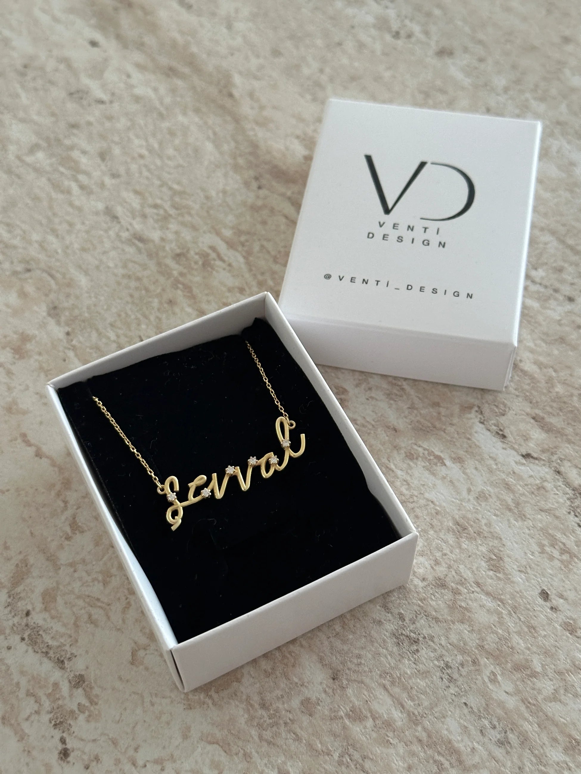 925 Ayar Gümüş Yıldızlı İsim Kadın Kolye