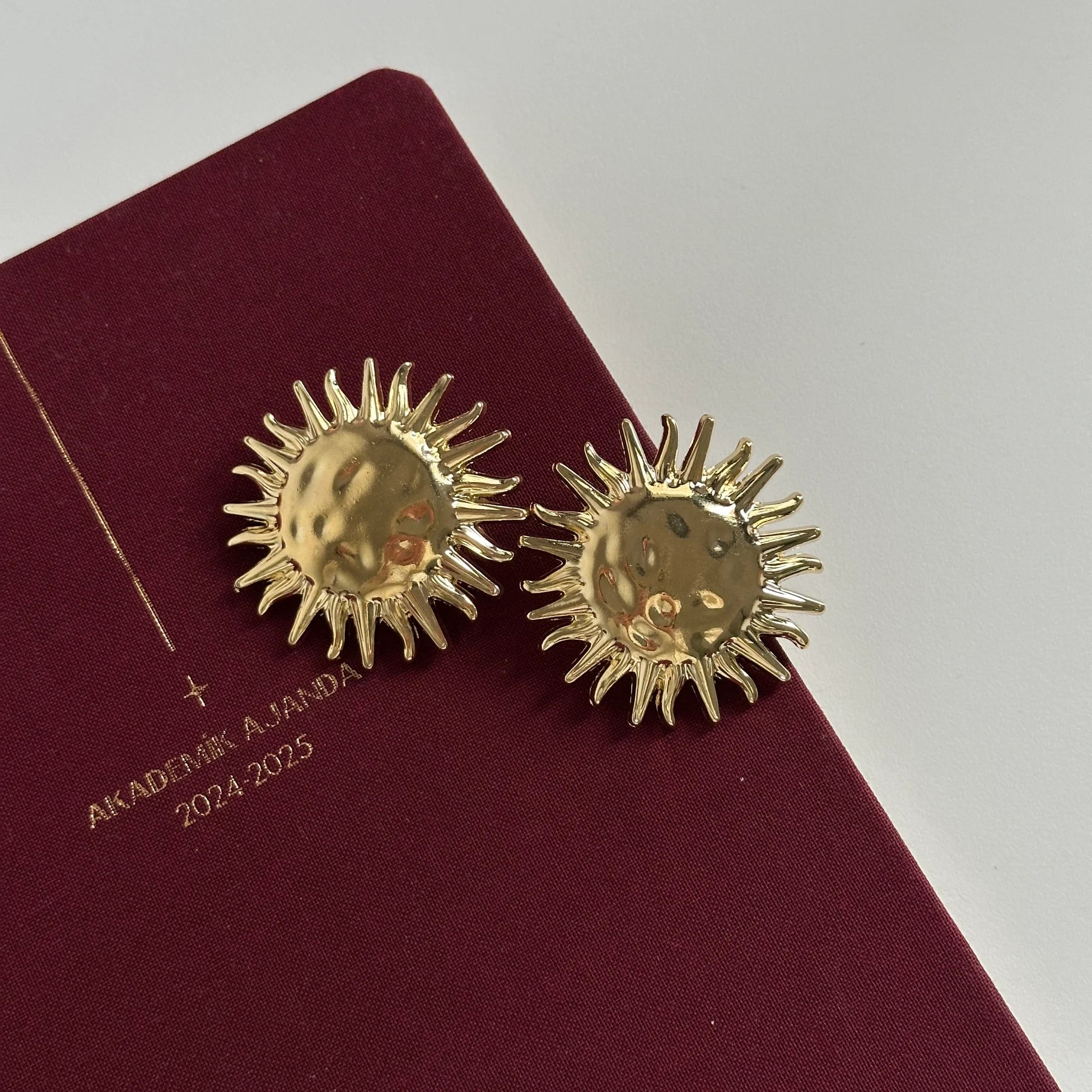 Güneş Kadın Küpe