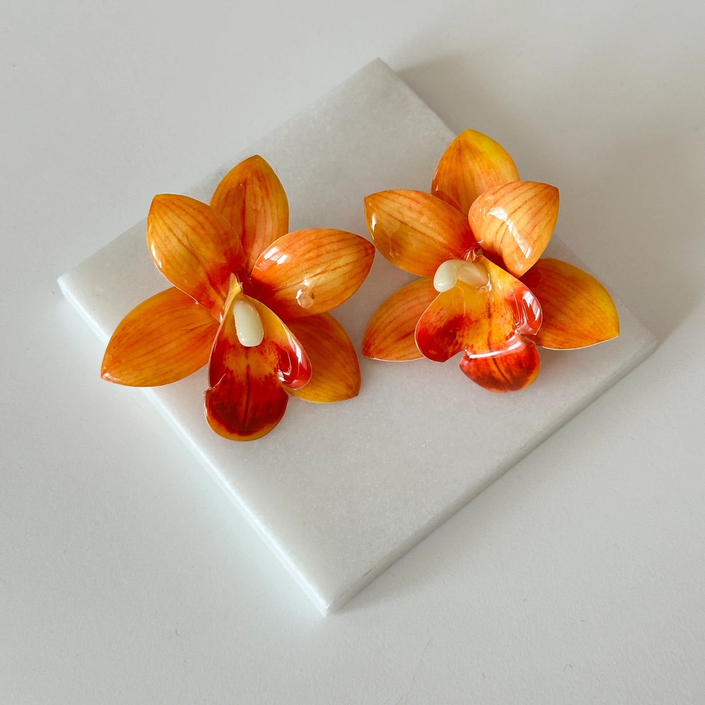 Turuncu Orkide Küpe