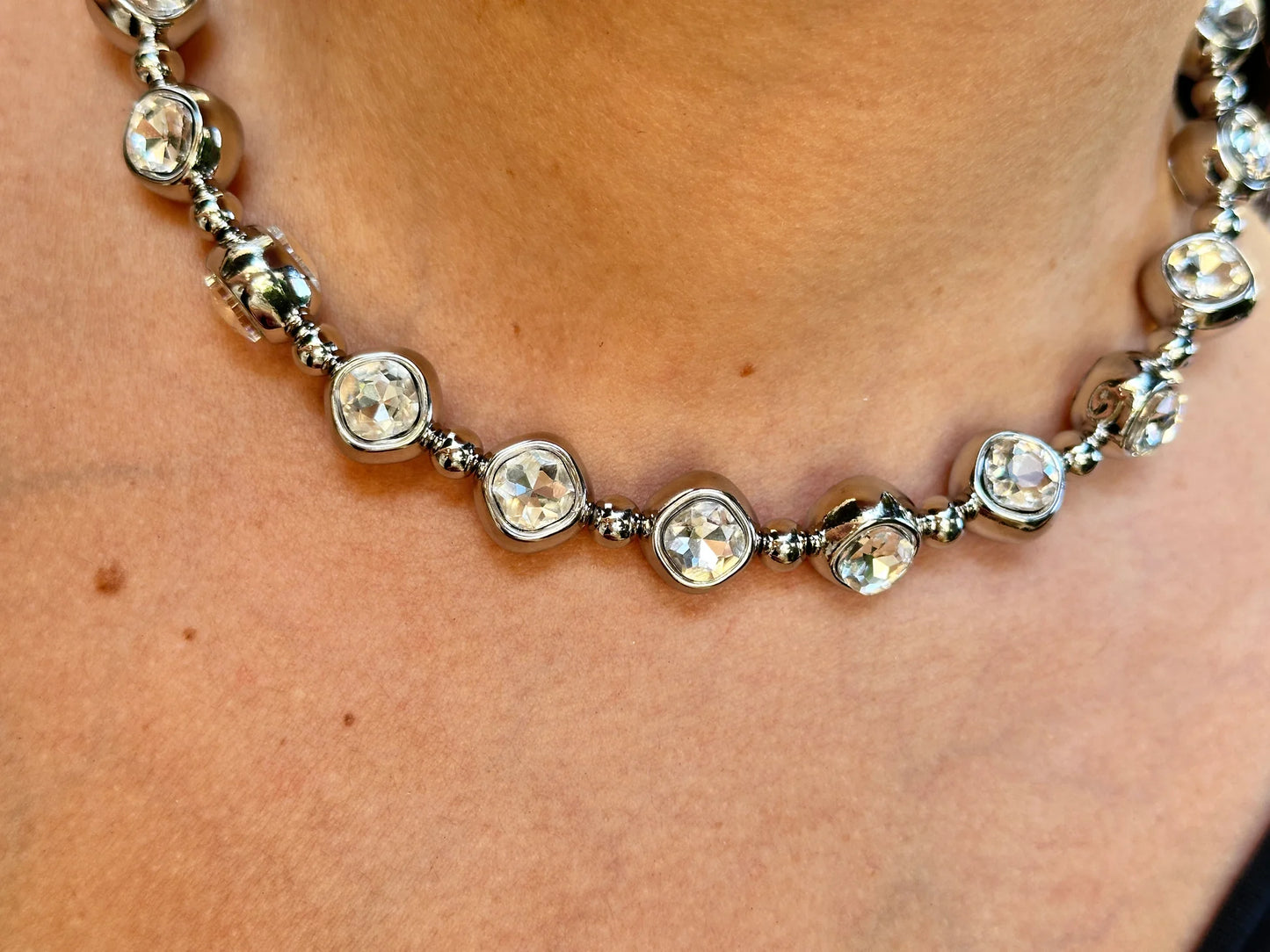 Zirkon Taş Choker Kadın Kolye