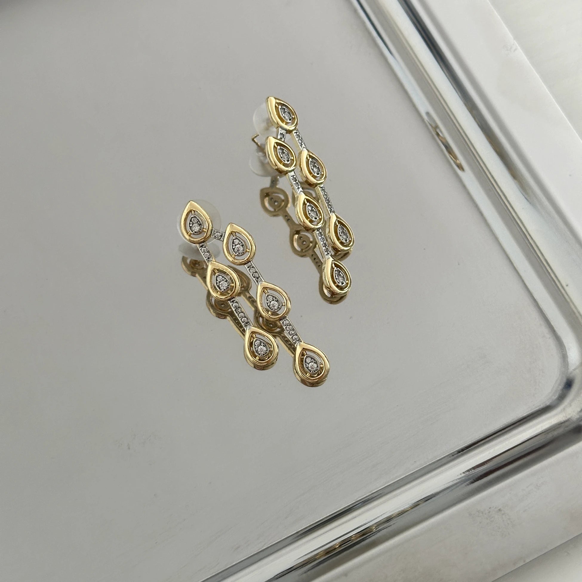 Su Damlası Tasarım Kadın Küpe