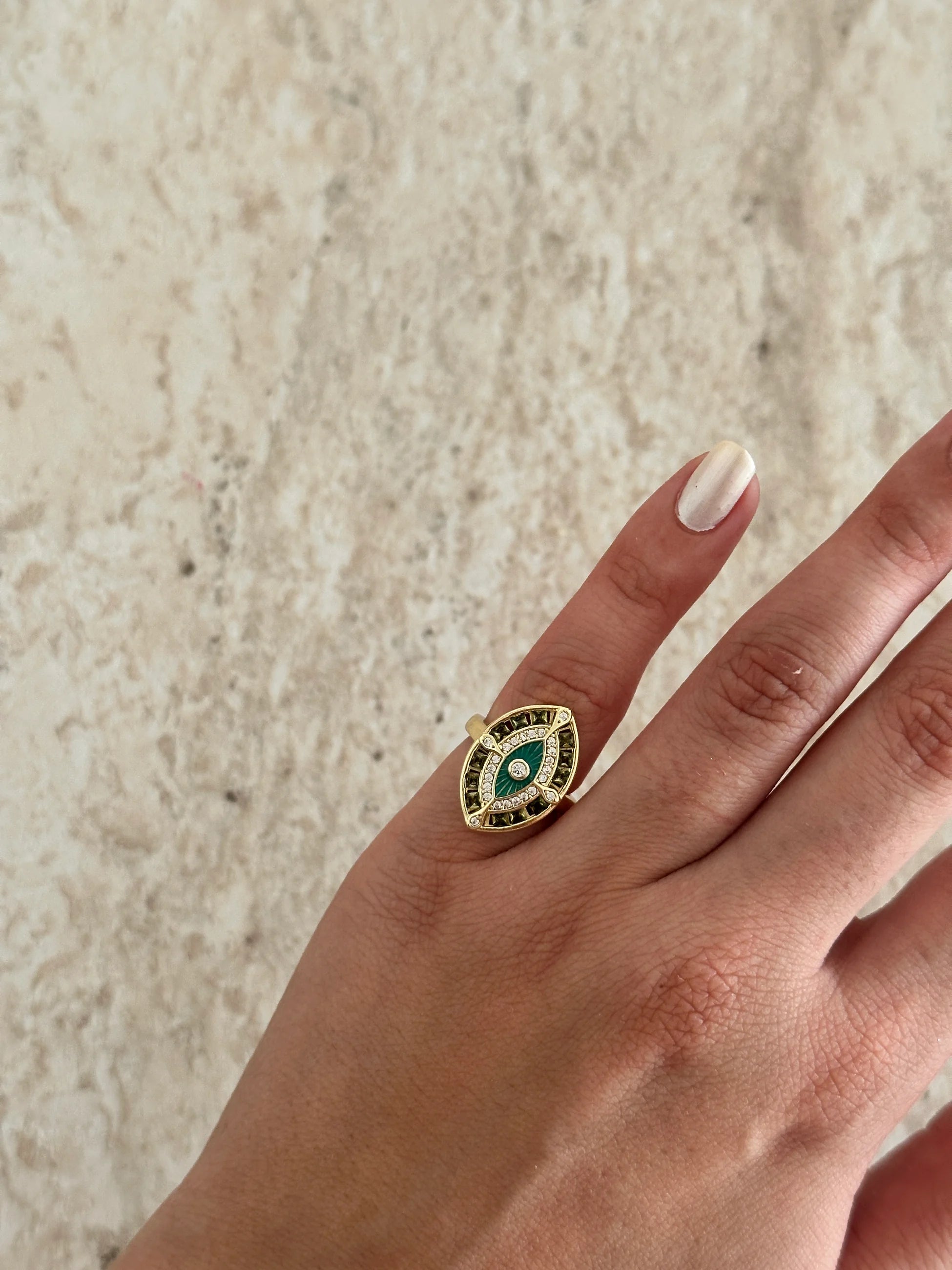 Yeşil Göz Kadın Serçe Parmak Yüzüğü