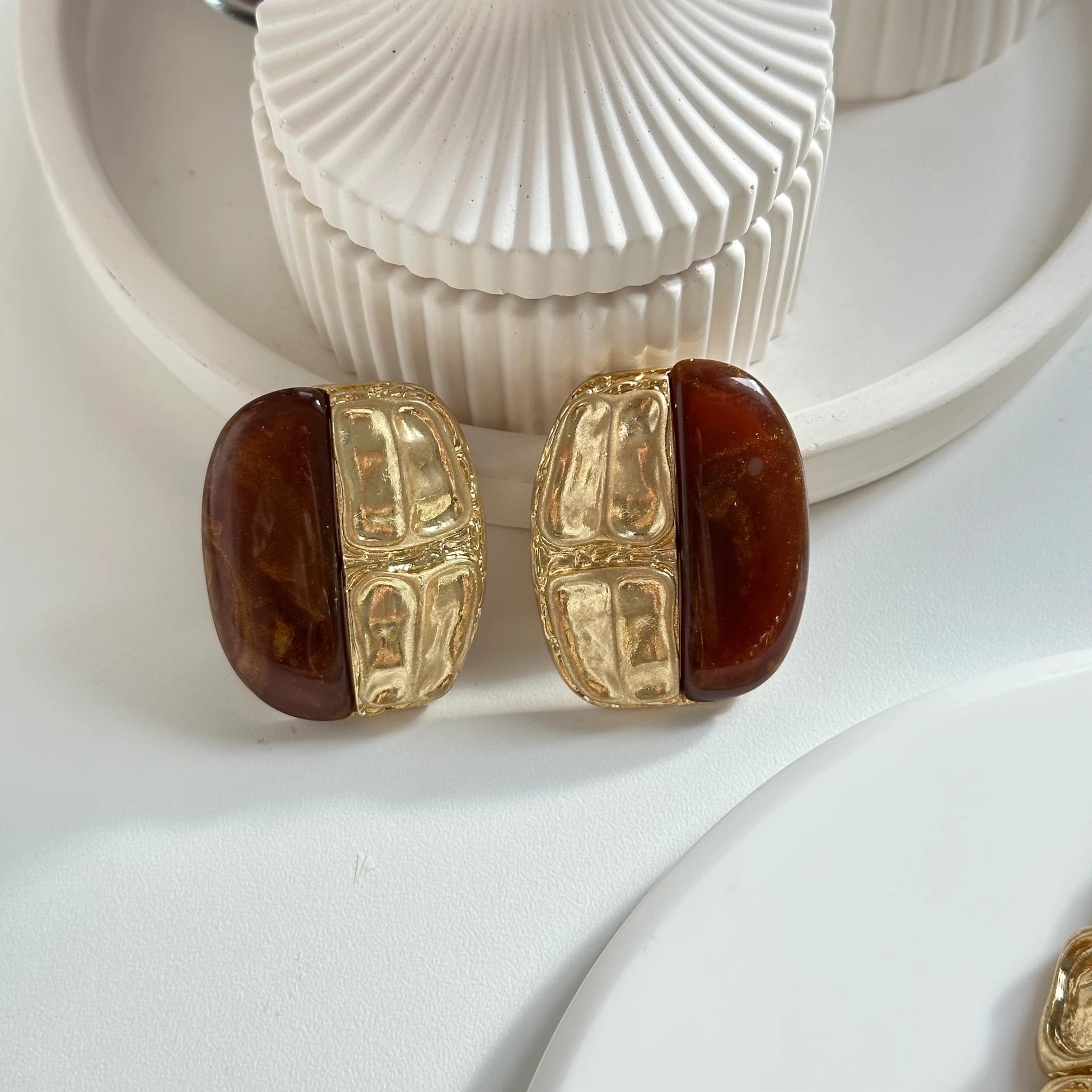 Zr Kahve Krokodil Küpe