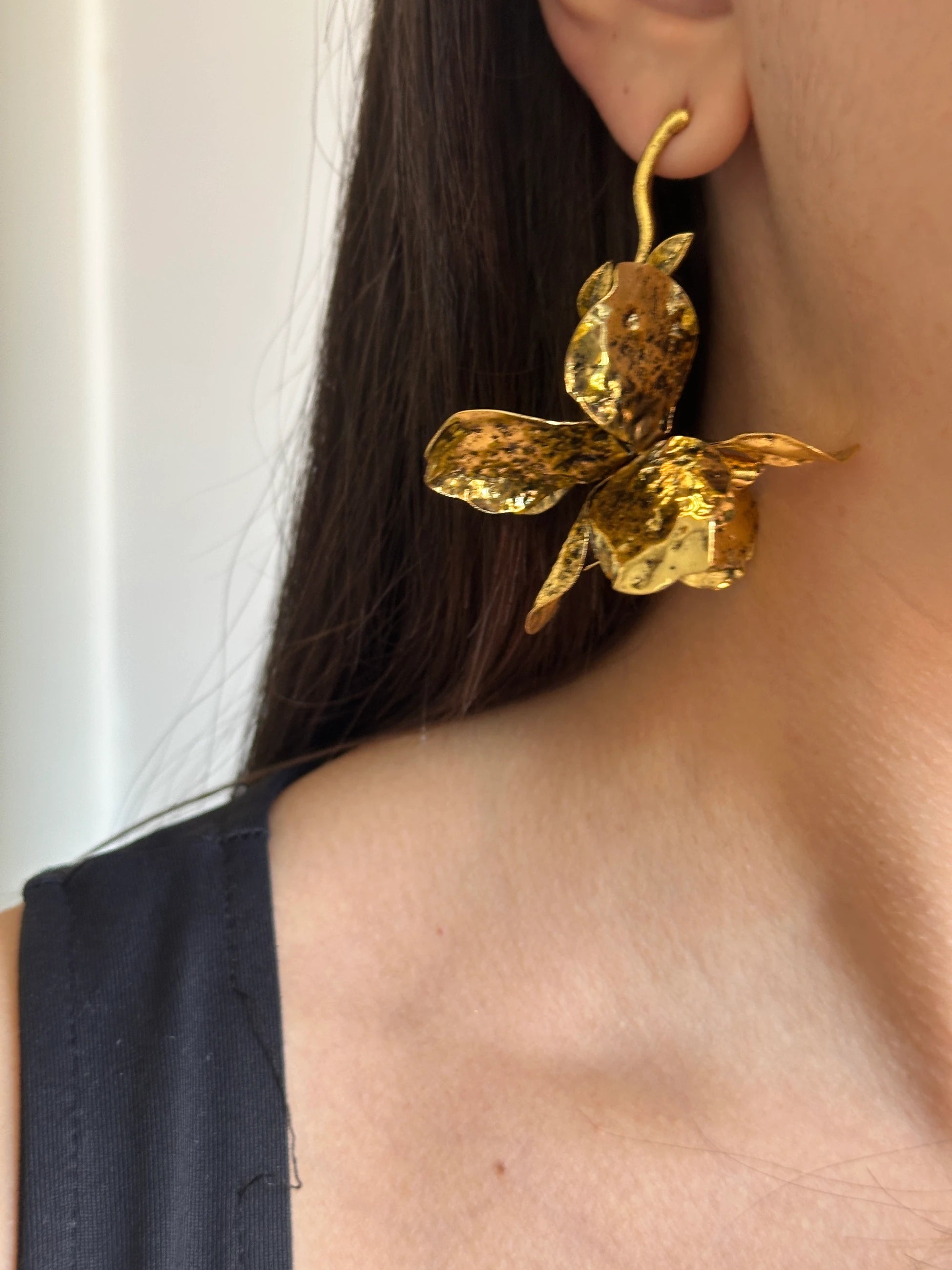 Bronz Çiçek Kadın Küpe