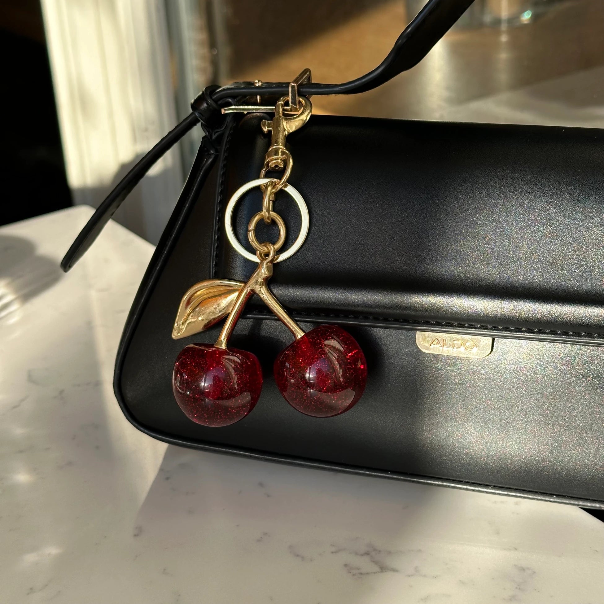 Kiraz Çanta Aksesuarı