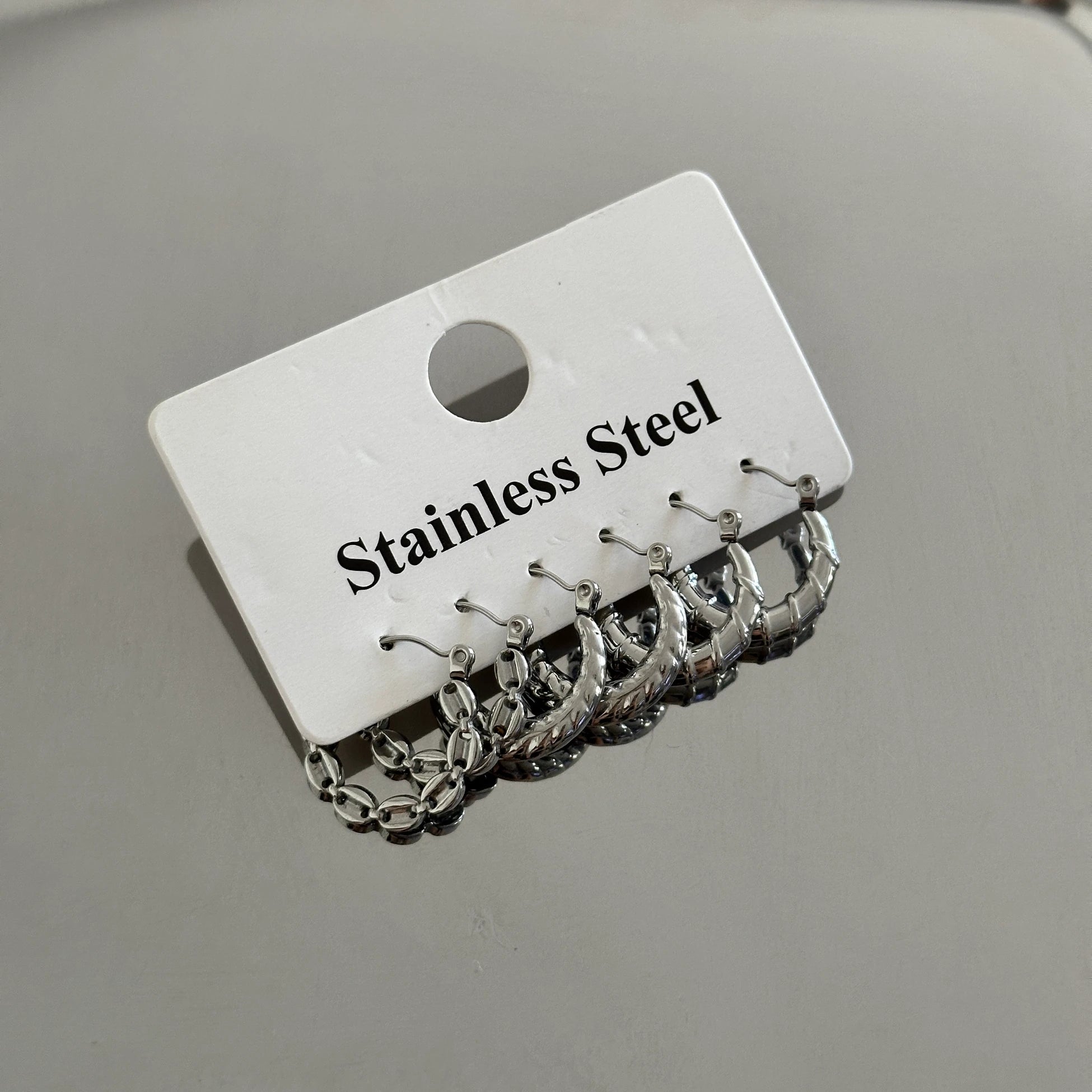 3'Lü Zincir Şekil Halka Çelik Kadın Küpe Seti