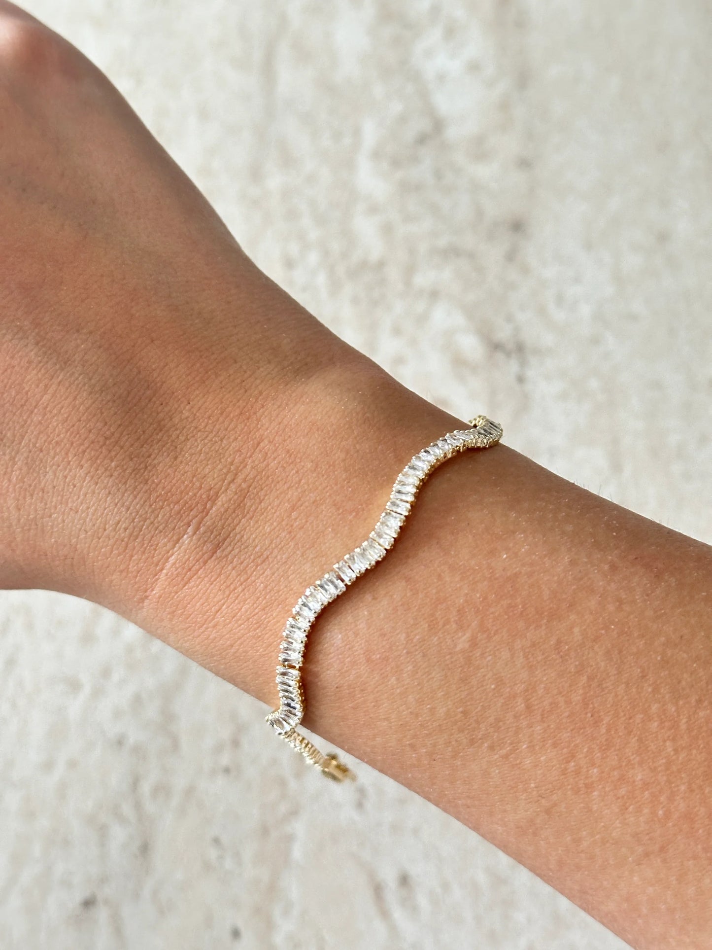 Dalga Su Yolu Altın Kaplama Kadın Bileklik