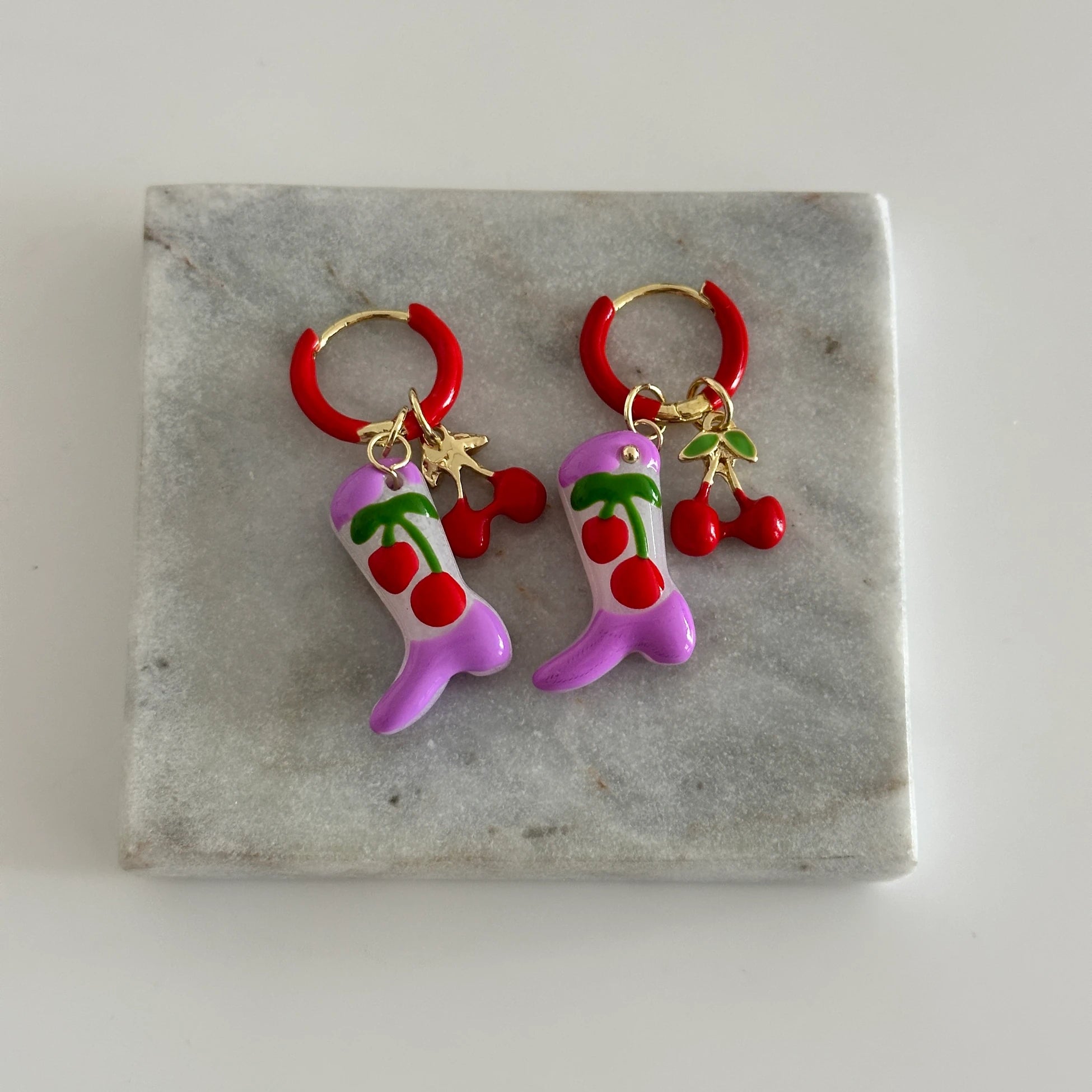 Murano Cam Boncuk Kiraz Kovboy Çizmesi Kadın Küpe