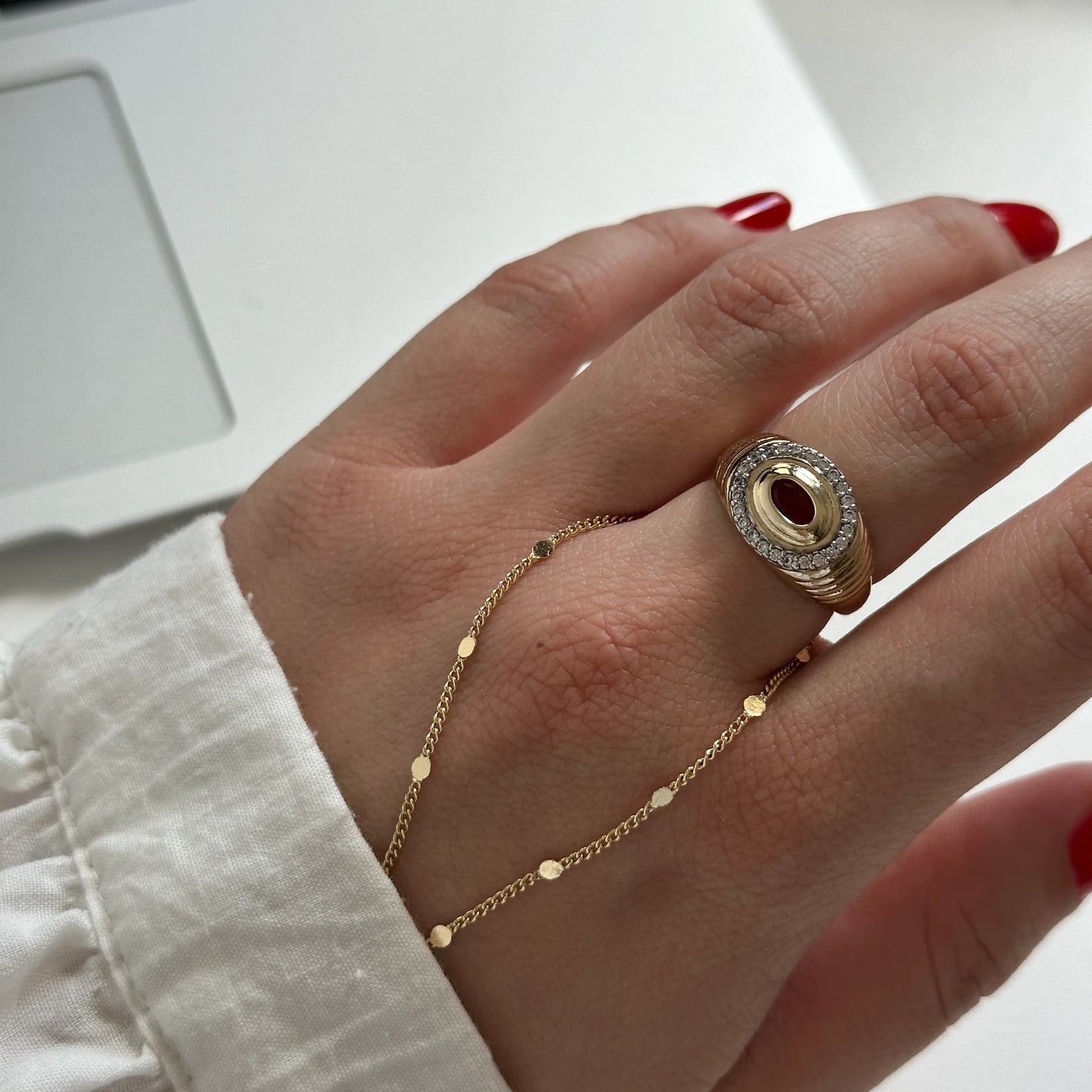 Bombe Bordo Taş Kadın Yüzük