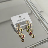 Renli Su Damlası Tasarım Kadın Küpe