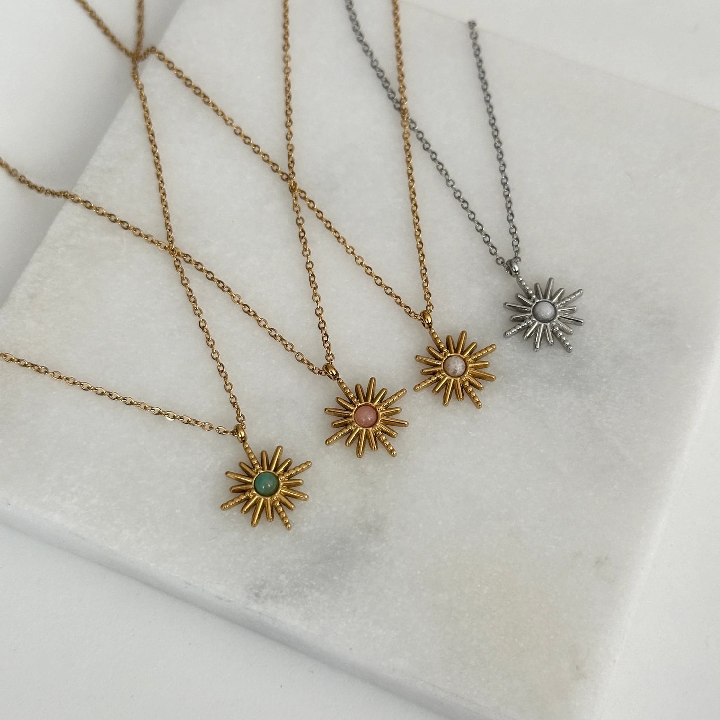 Mini Kutup Yıldızı Çelik Kadın Kolye