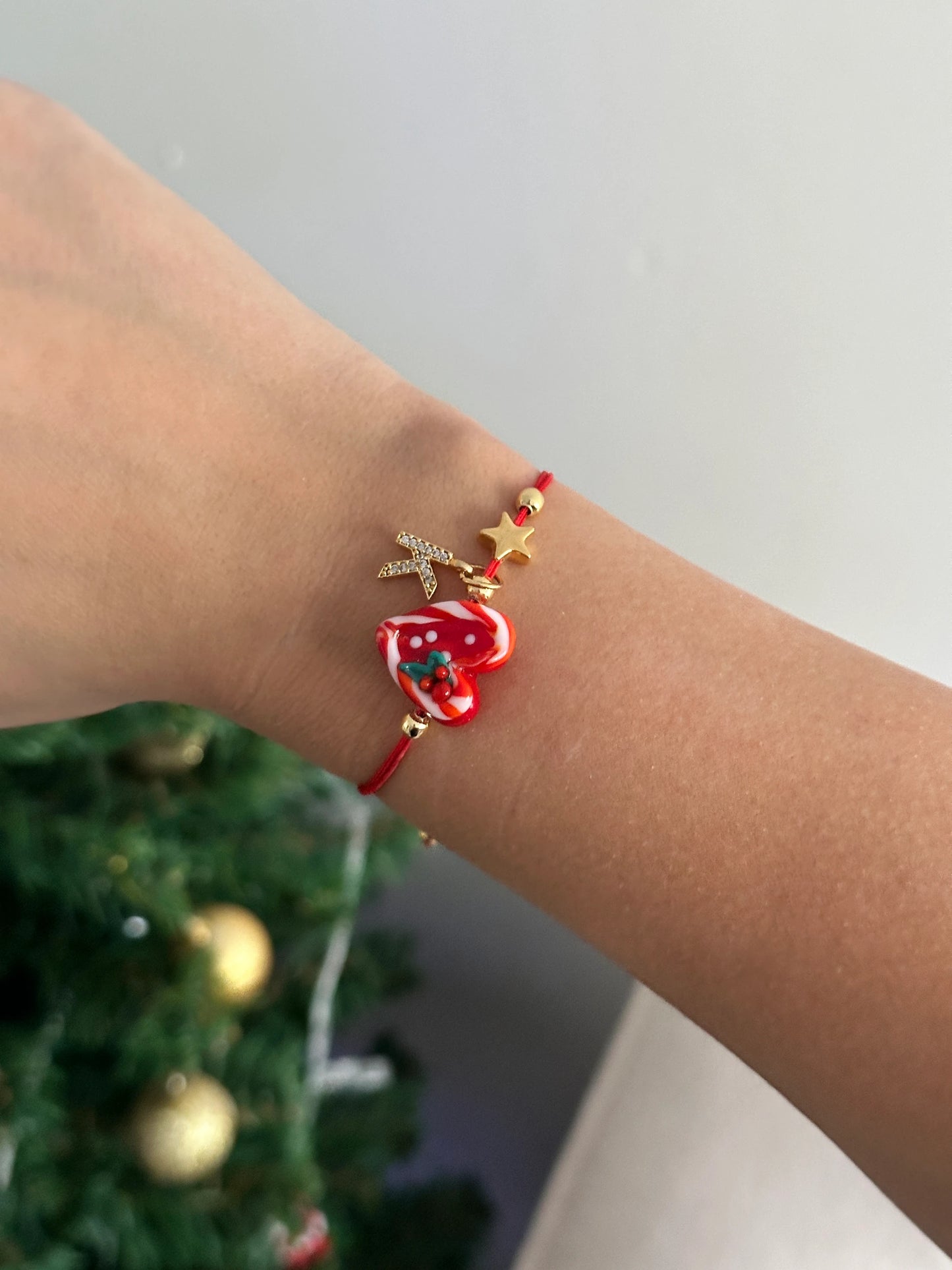 Yılbaşı Şekerleme Kalp Murano Cam Boncuk Kişiye Özel Harf Kadın Şans Bilekliği