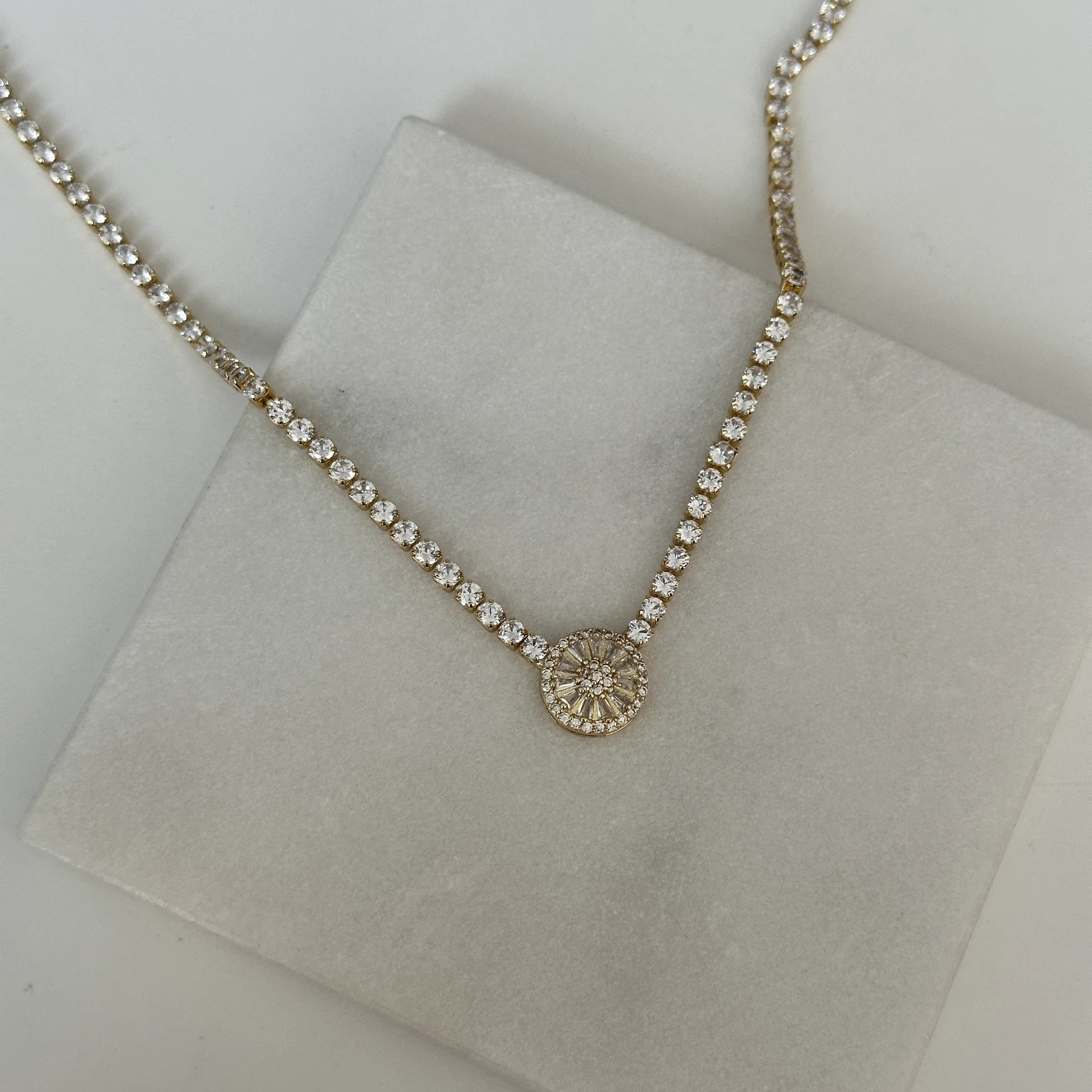 Su Yolu Gold Nazar Kadın Kolye