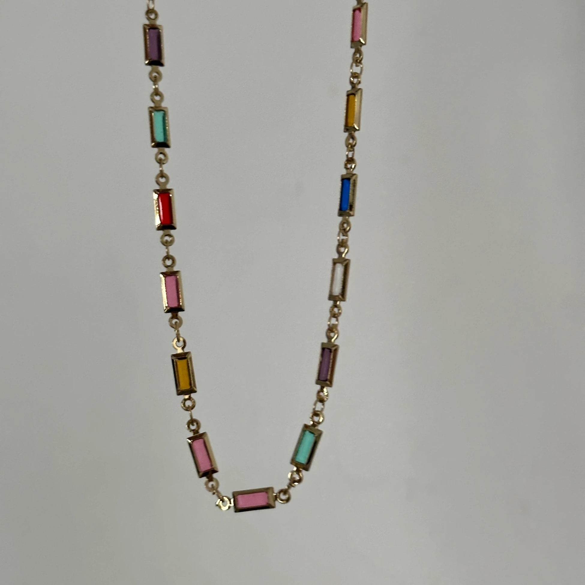 Renktaş Çelik Kadın Kolye