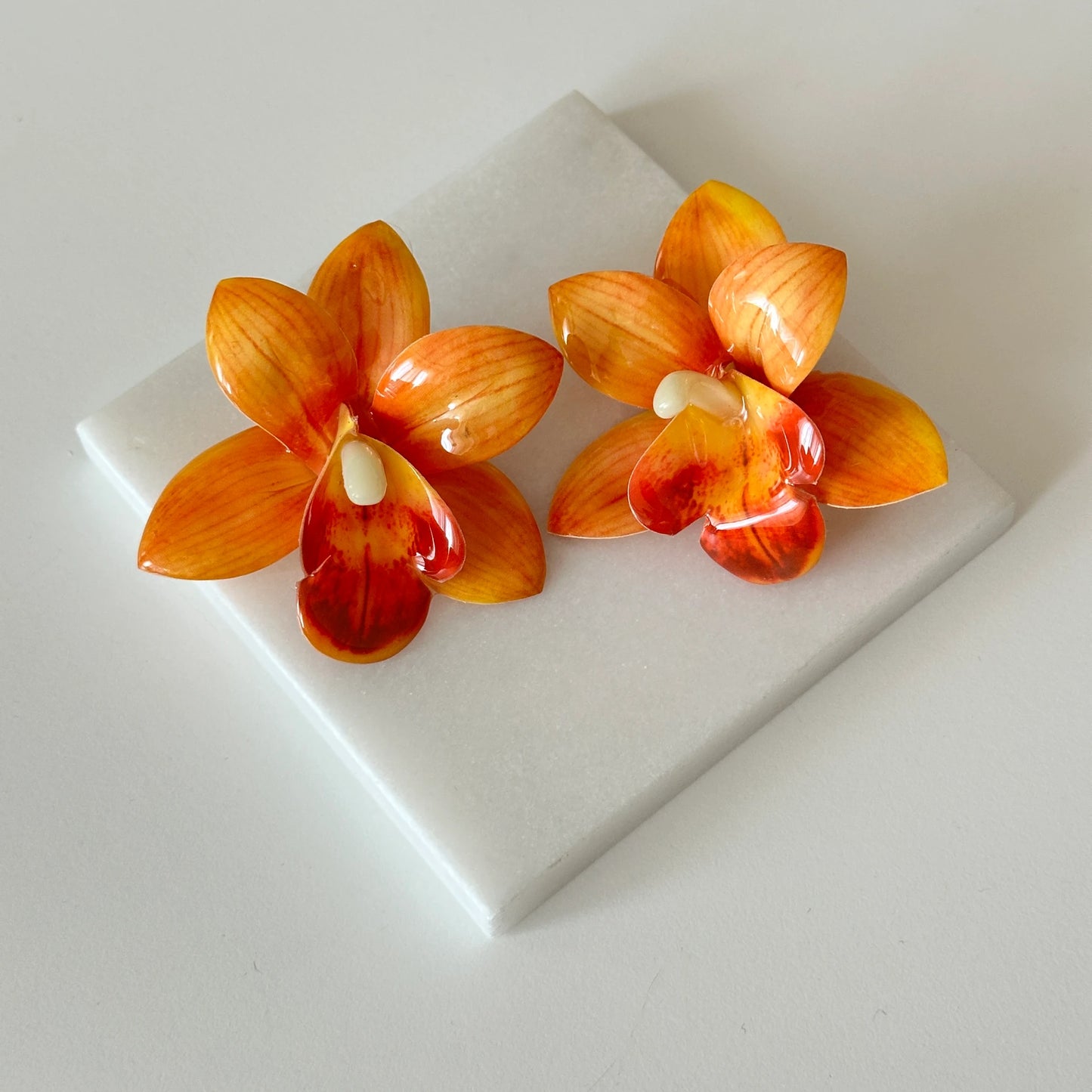 Turuncu Orkide Küpe