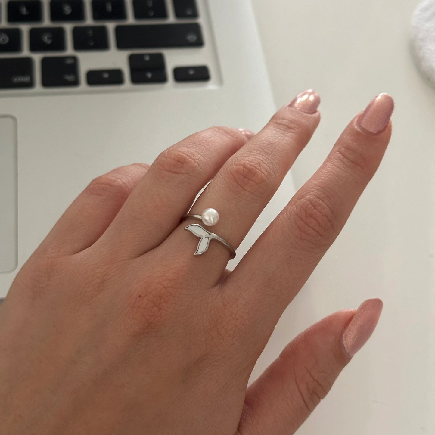 Balina Kuyruğu İncili Yüzük