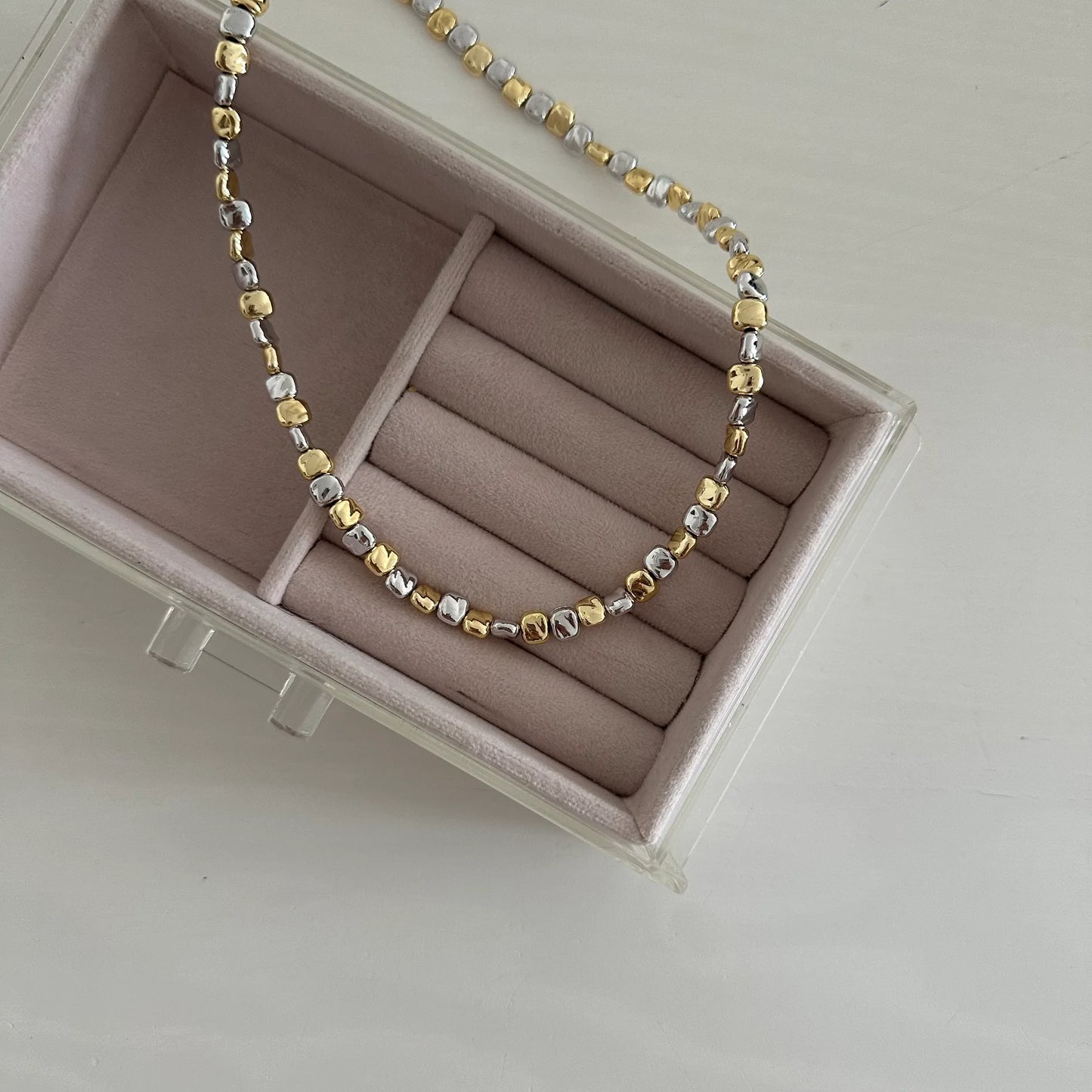 Çakıl Taş Boncuk Kolye