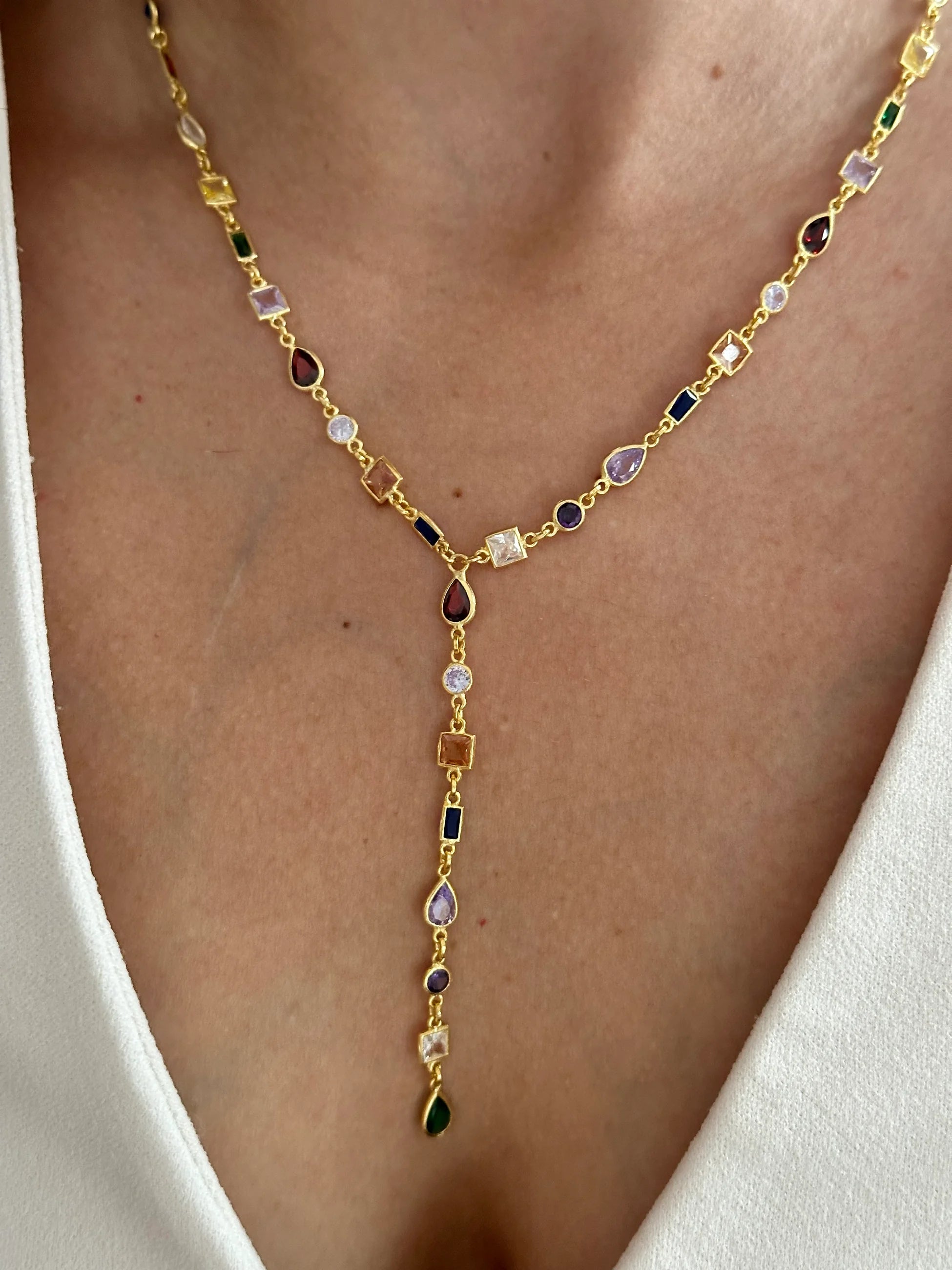 Asimetrik Taşlı Y Dekolte Kolye (925 Ayar Gümüş)