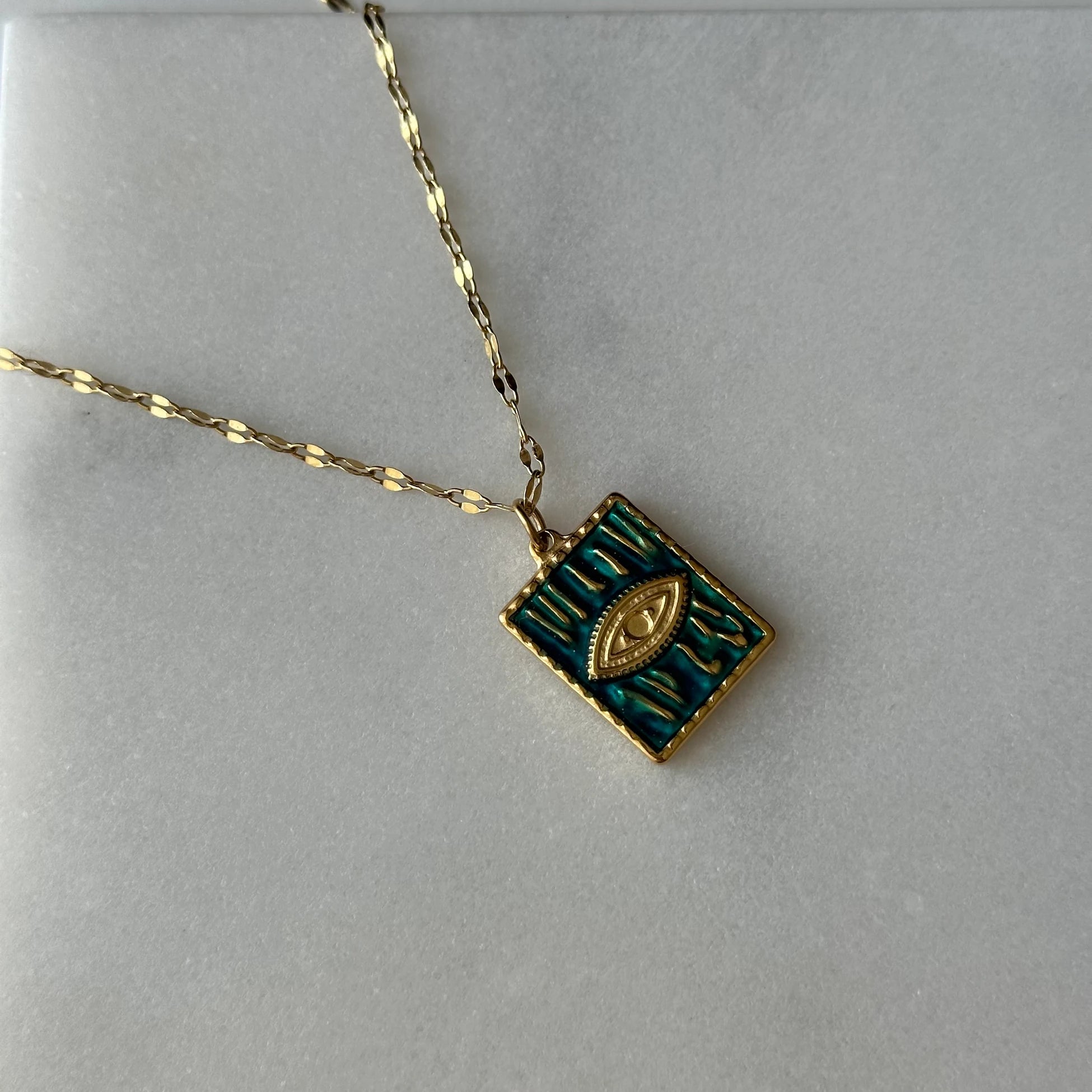 Antik Göz Çelik Kolye