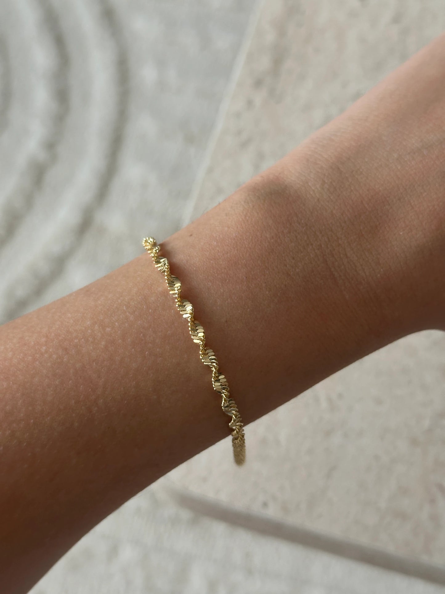 Dönen Zincir 14K Altın Kaplama Kadın Bileklik