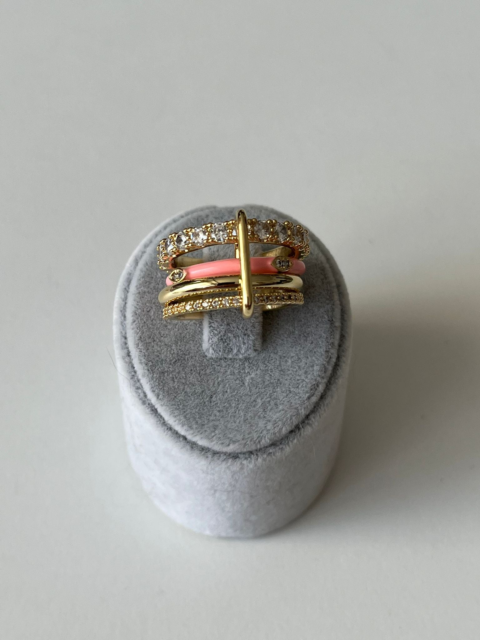 4'Lü Spinelli Mineli Pembe Ataç Yüzük