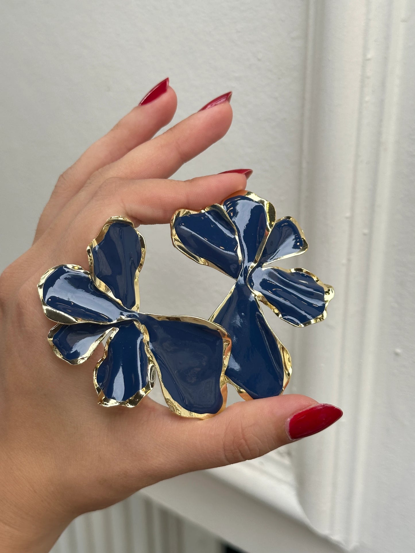 Yarım Yaprak Kadın Küpe