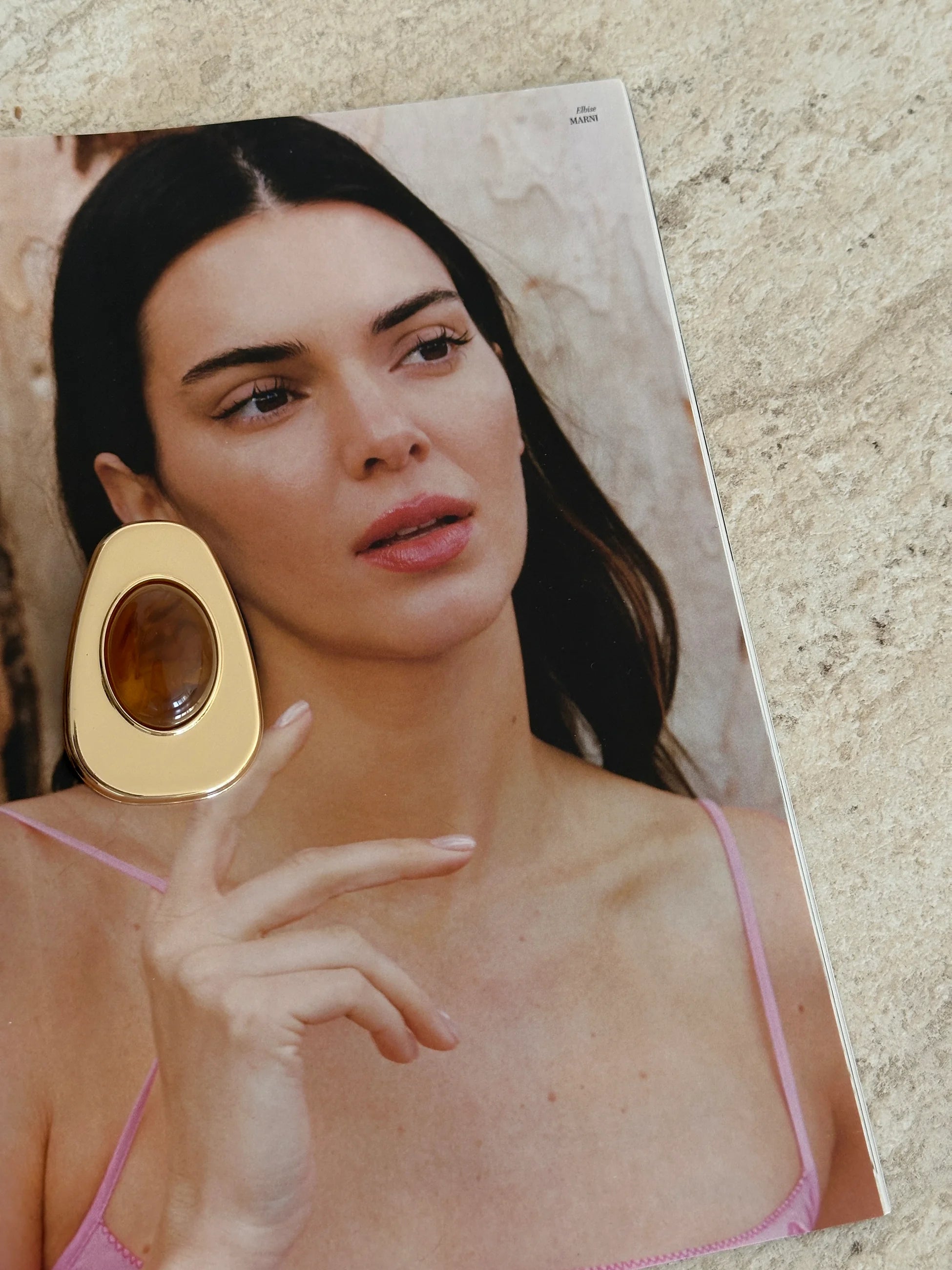 Avokado Renkli Taş Kadın Küpe