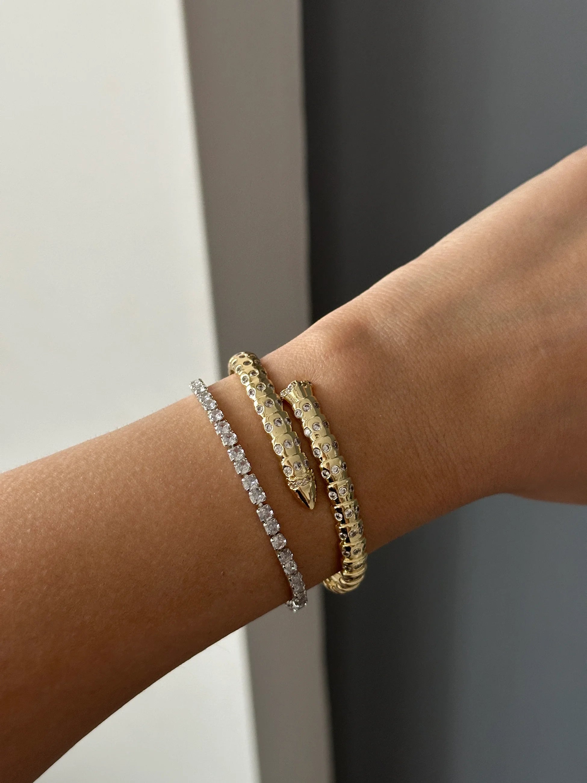 Zirkon Taş Sarmal Balık Kadın Bilezik