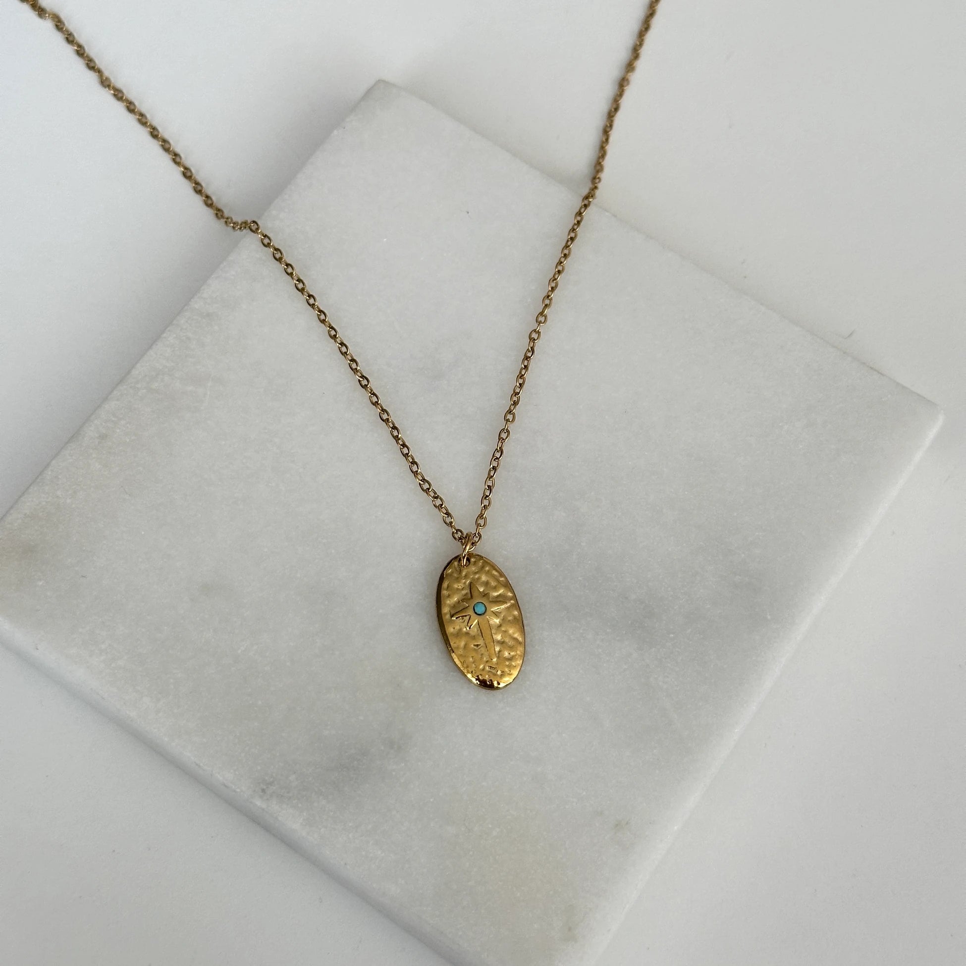 Mini Kutup Yıldızı Mavi Taş Çelik Kadın Kolye