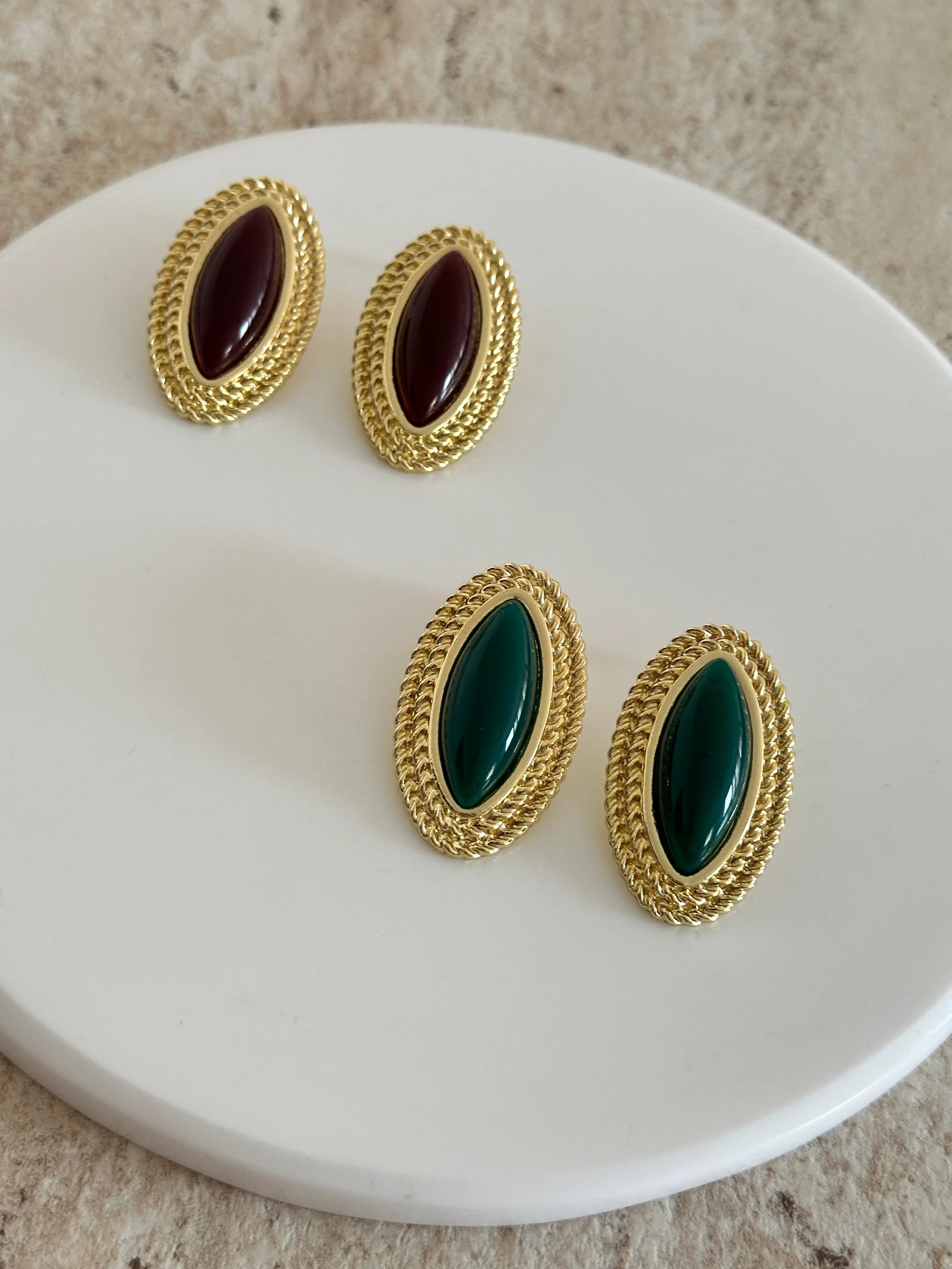 Vintage Tasarım Oval Gold Kadın Küpe
