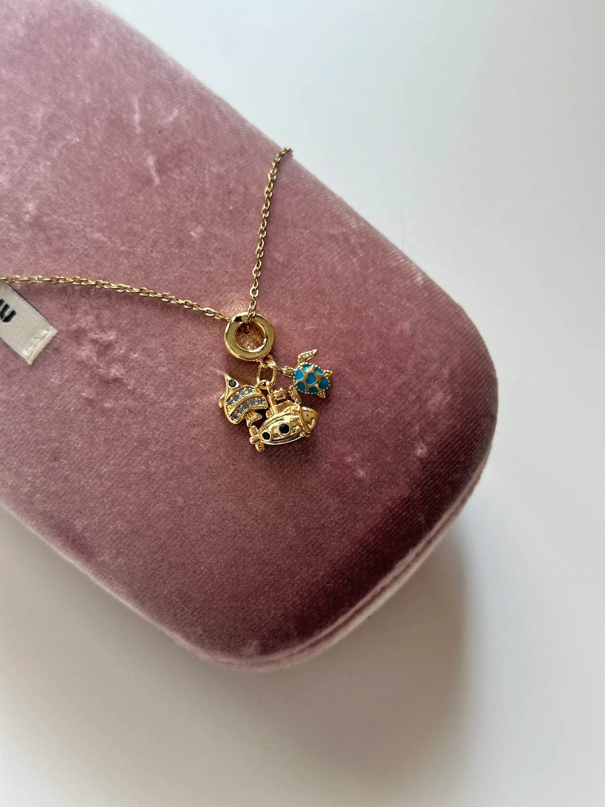 Manifest Kolye (Denizin İçinde)