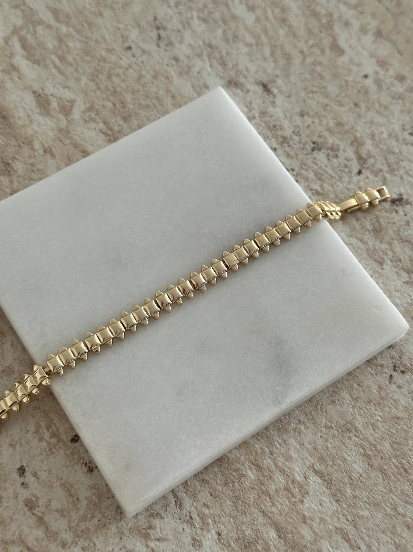 14K Altın Kaplama Kadın Bileklik