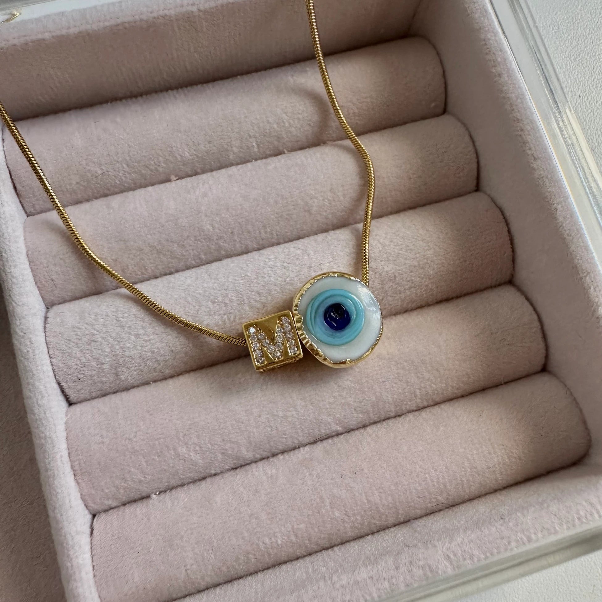 Nazar Küp Harf Kolye