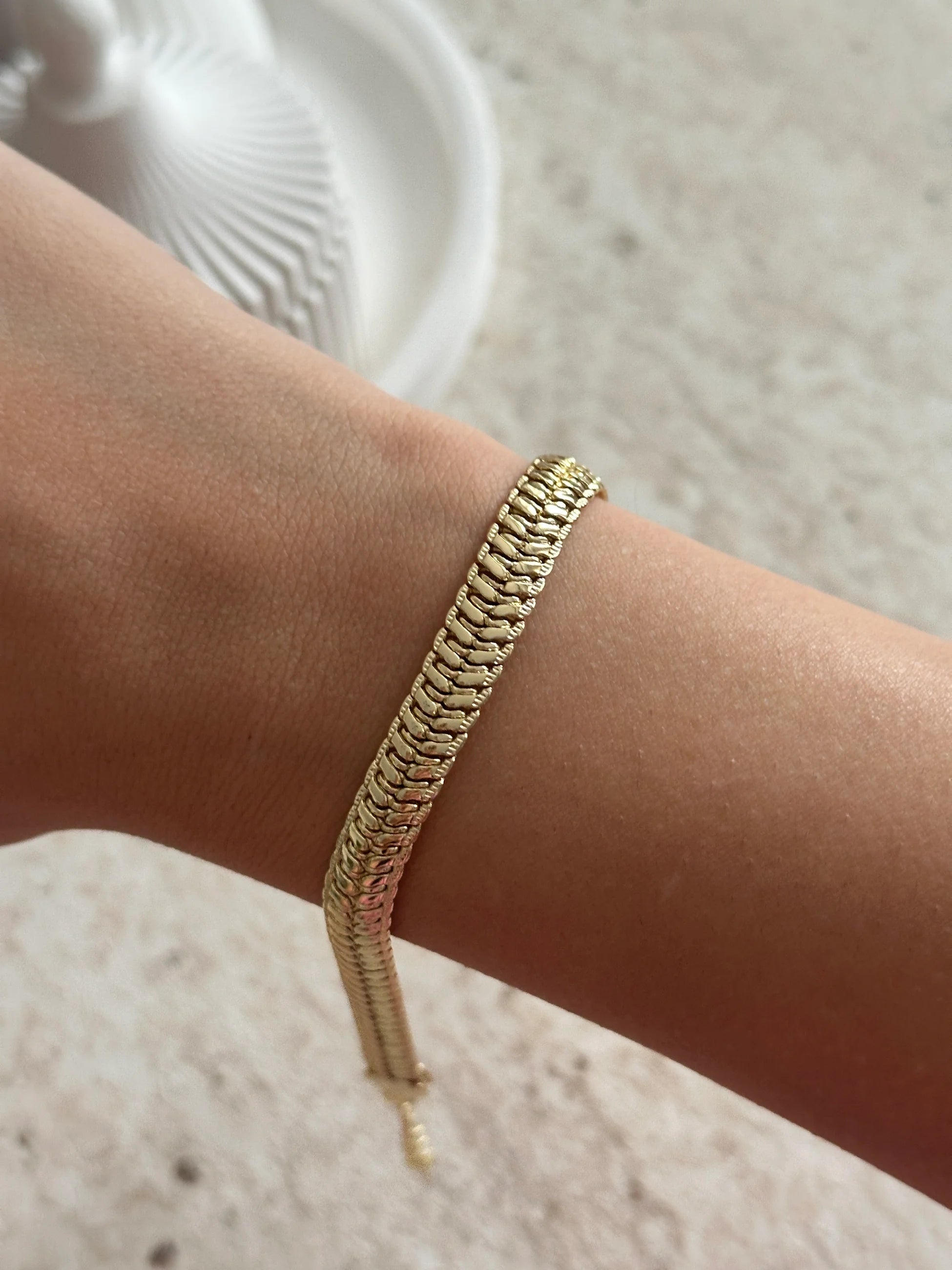 14K Altın Hasır Kadın Bileklik