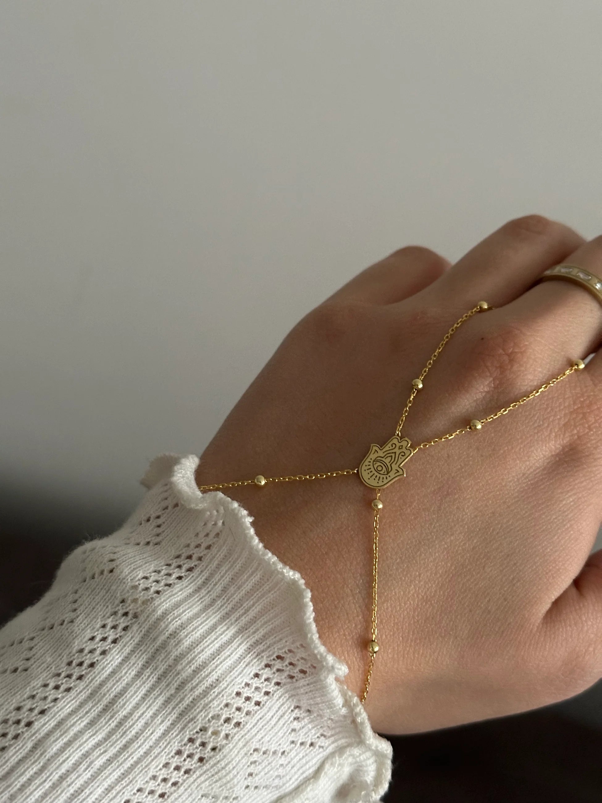 Fatma Ana Eli Şahmeran (925 ayar gümüş)