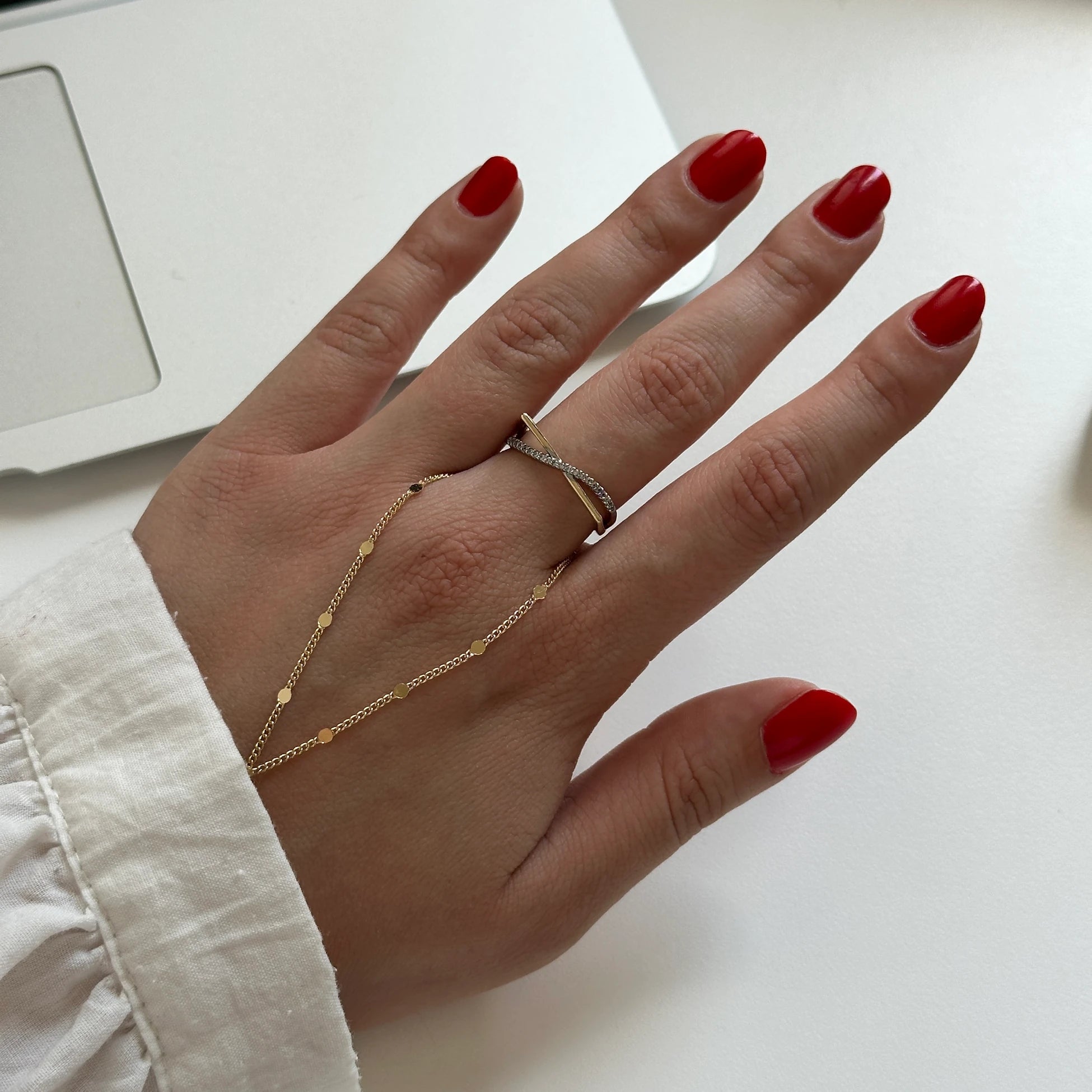 İnce Zirkon Taş Kadın Yüzük