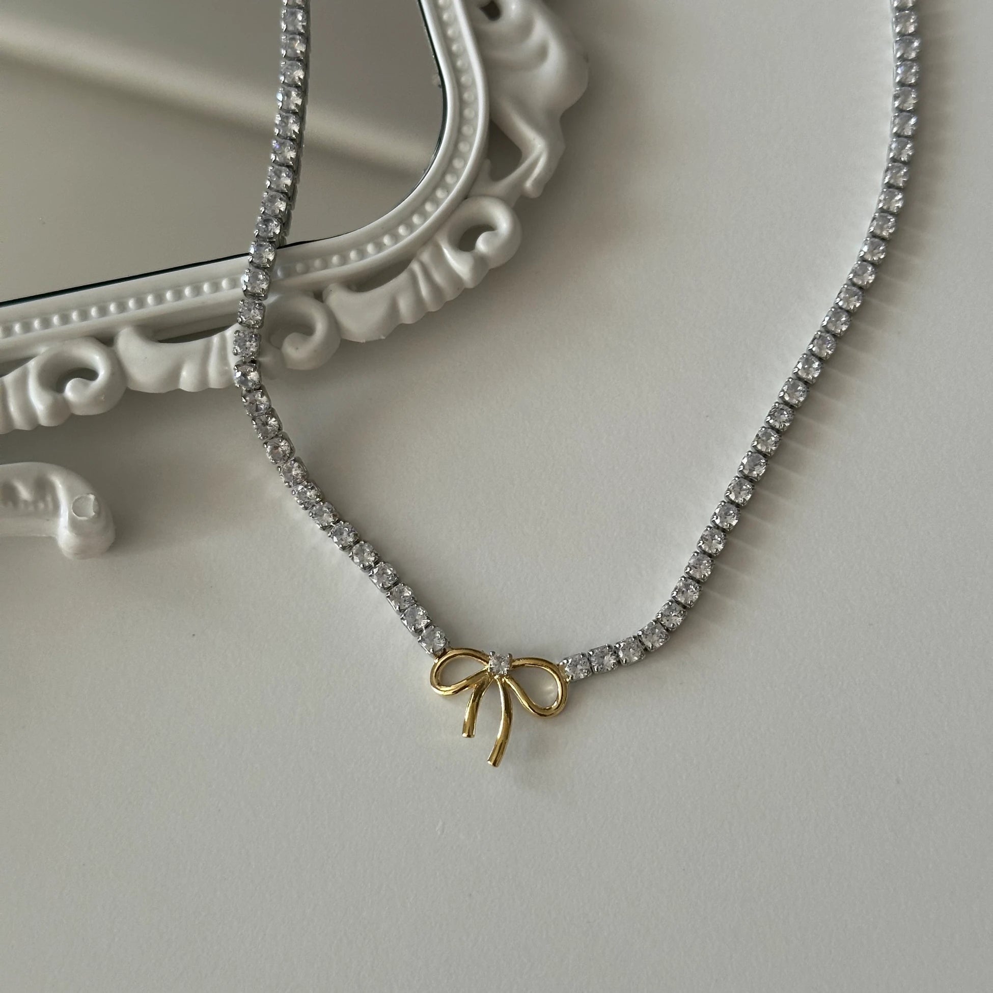 Su Yolu Kurdele Kolye