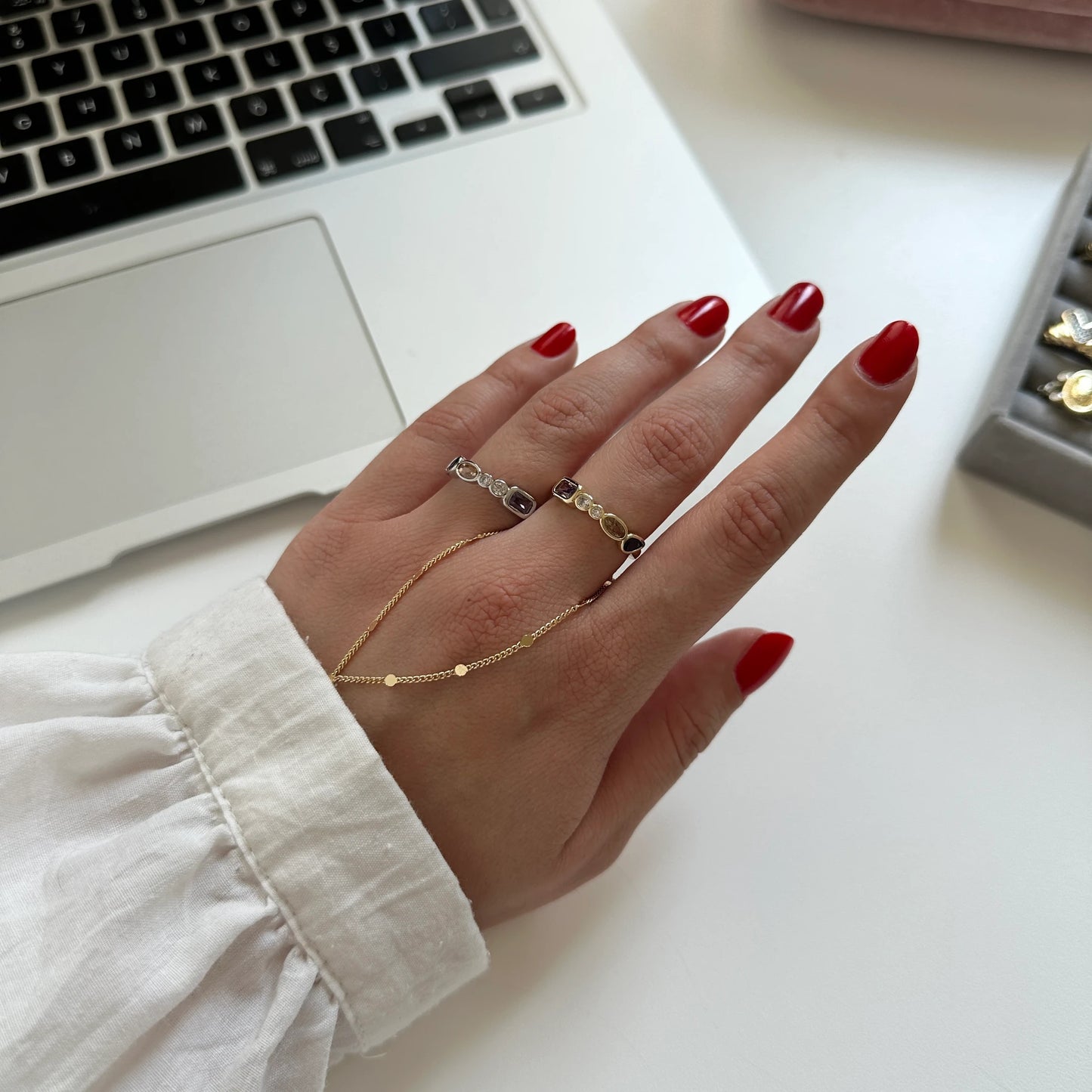 Renli Taşlı Tasarım Kadın Yüzük