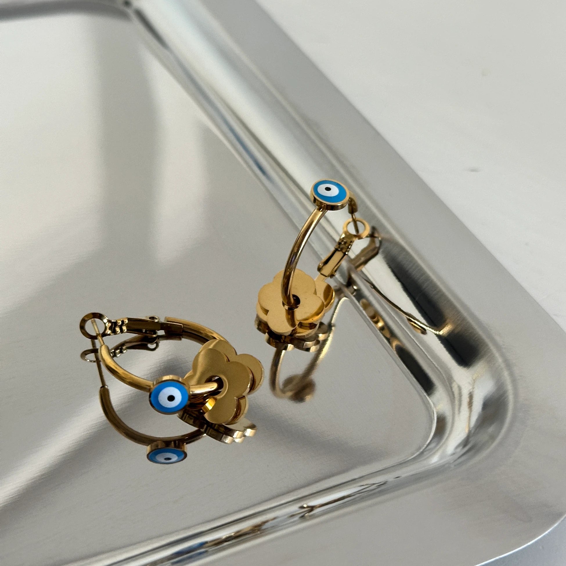 Göçmen Çelik Küpe