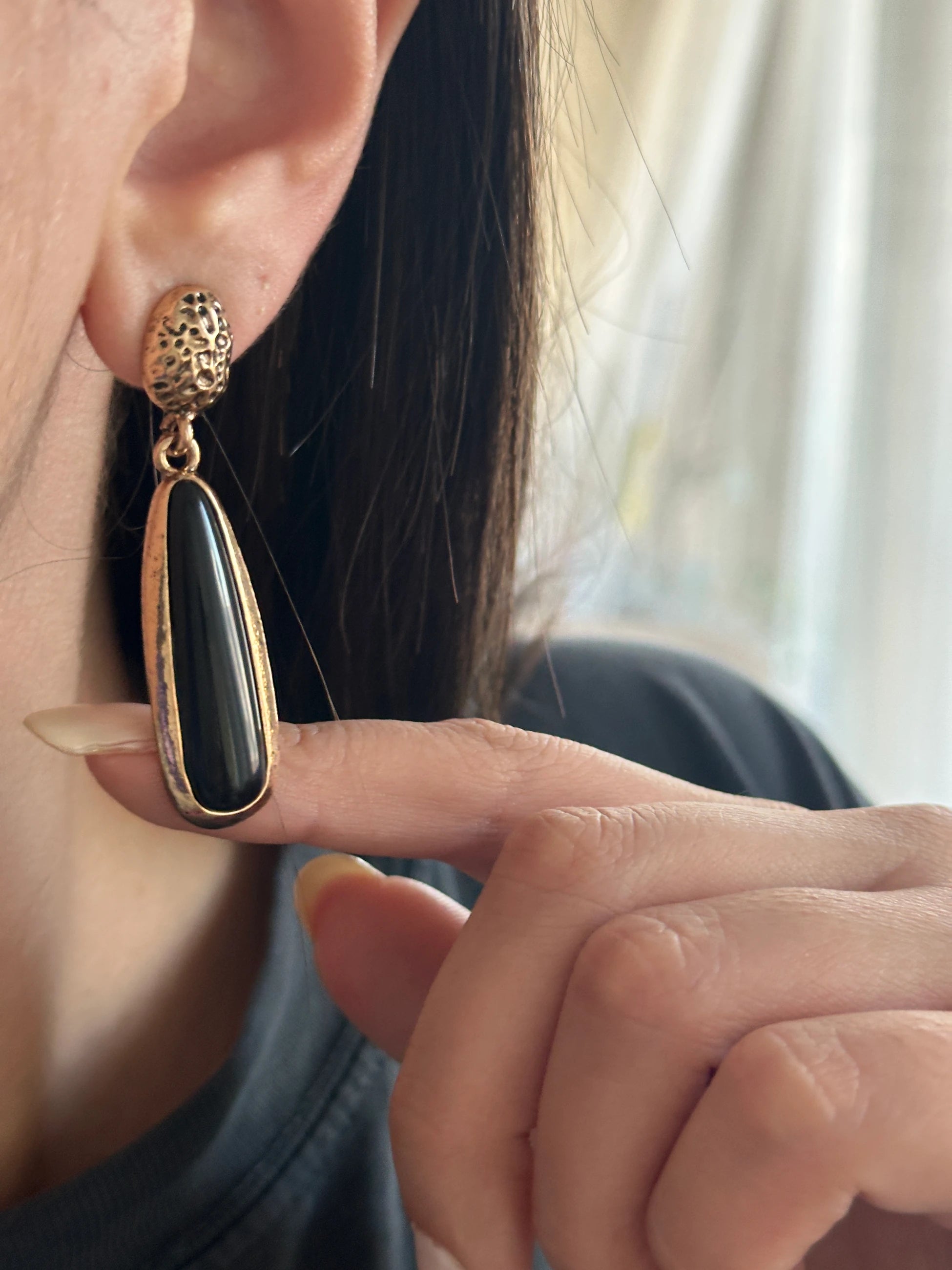 Bakır Siyah Kadın Küpe