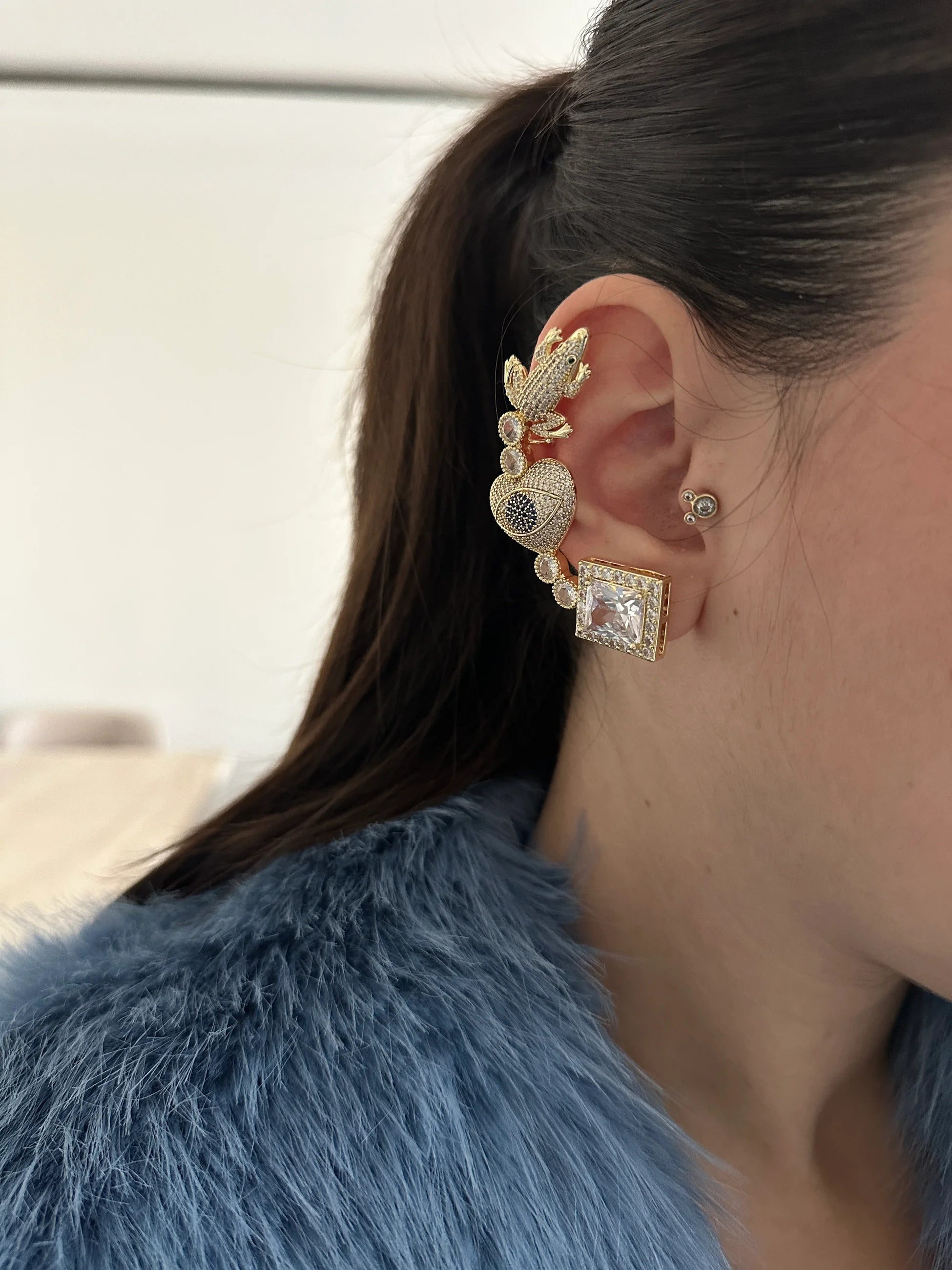 Baget Taş Tasarım Earcuff Kadın Küpe